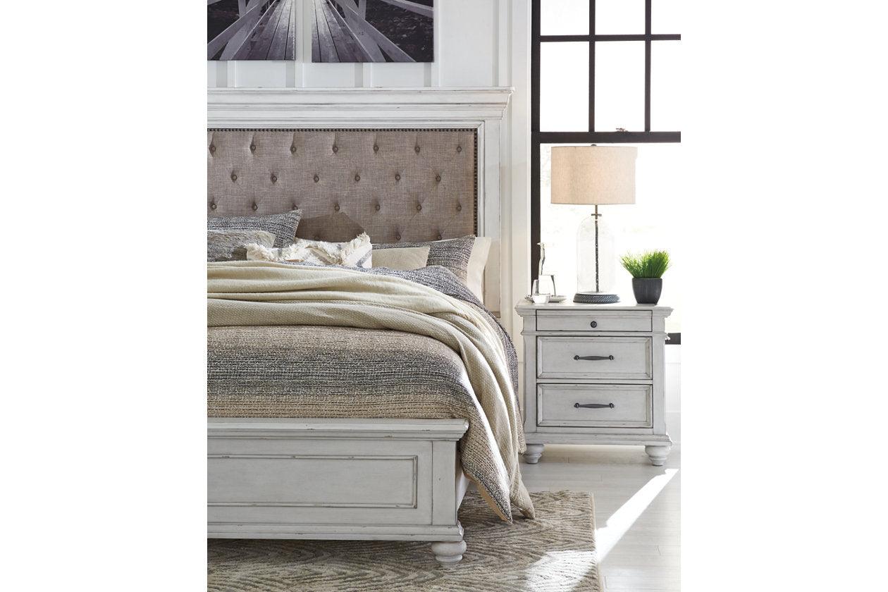 Kanwyn Whitewash King Panel Bed - Image 11