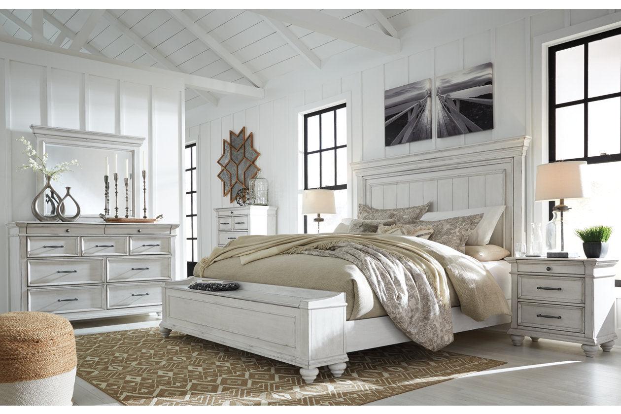 Kanwyn Whitewash King Panel Bed - Image 9