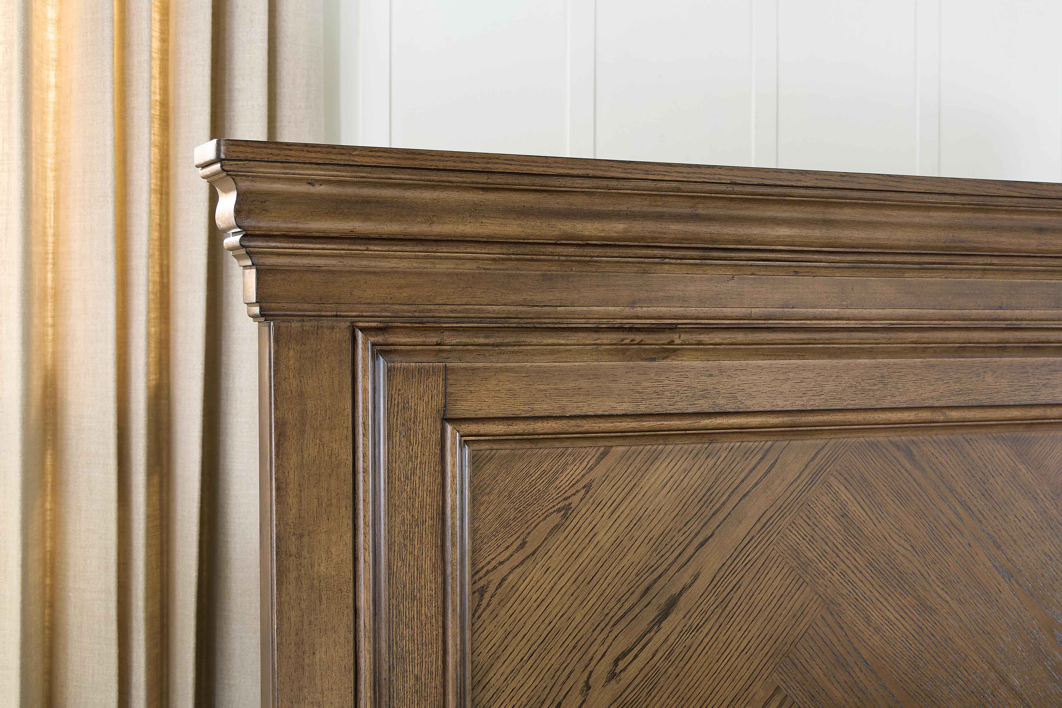 Karallin Medium Brown Queen Panel Bed - Image 4