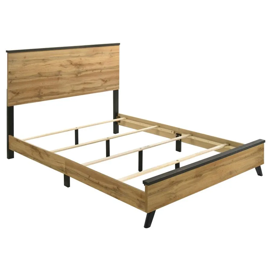 Kaywood Natural Pine 5-Piece Eastern King Bedroom Set - Image 3