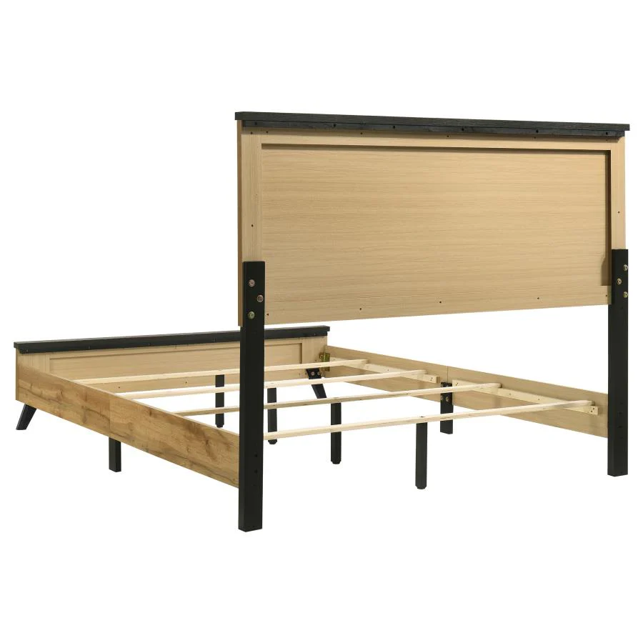 Kaywood Natural Pine 5-Piece Queen Bedroom Set - Image 4