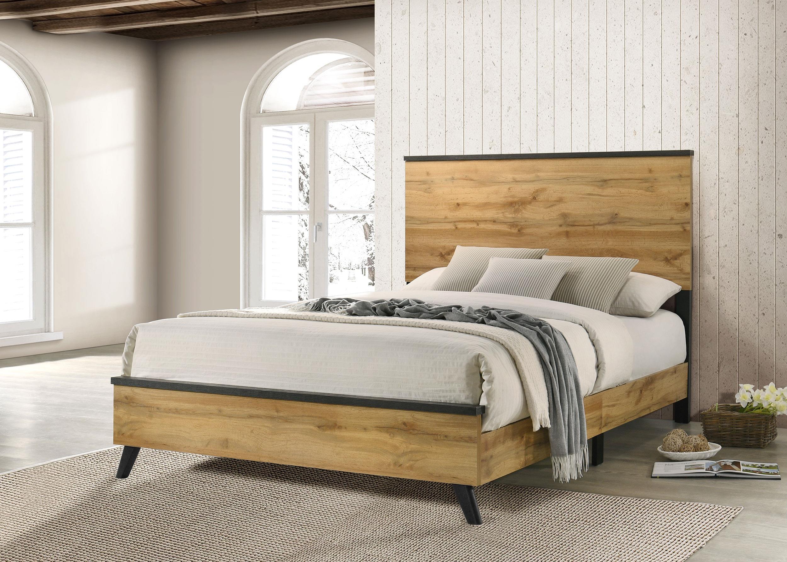 Kaywood Natural Pine 51-inch Full Panel Bed