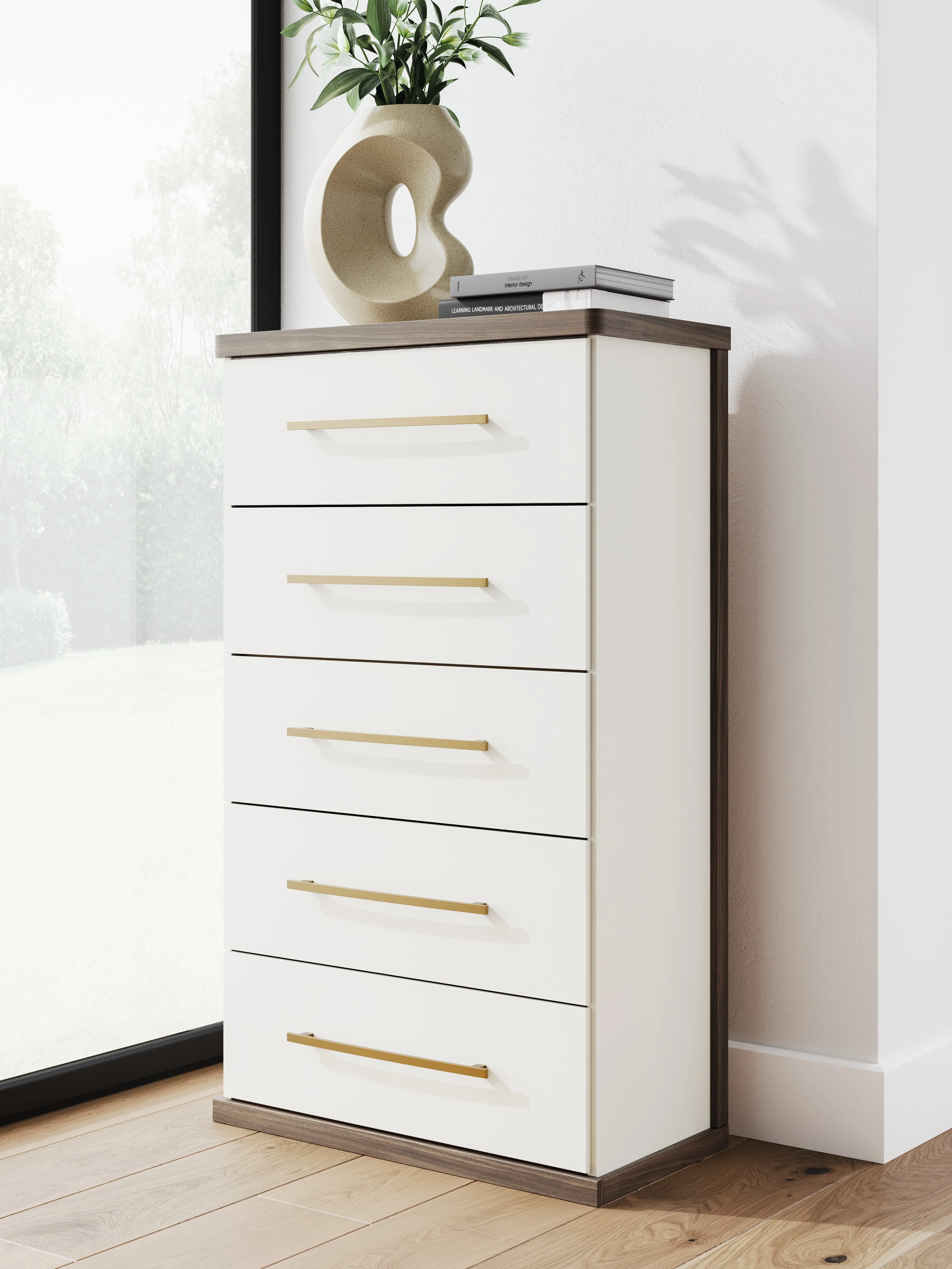 Kendanport Brown/White Chest of Drawers