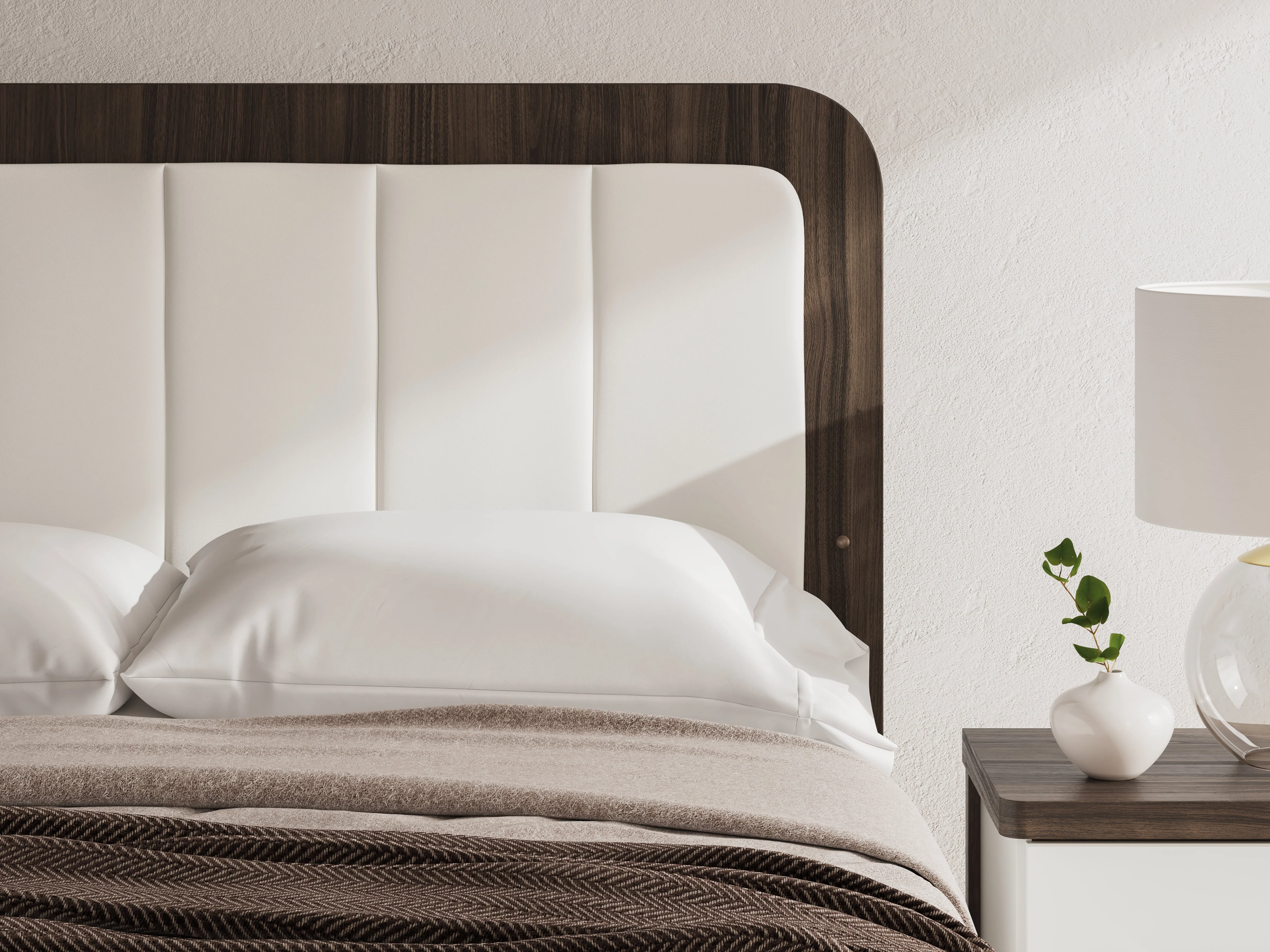 Kendanport Brown/White Upholstered Bedroom Set - Image 8