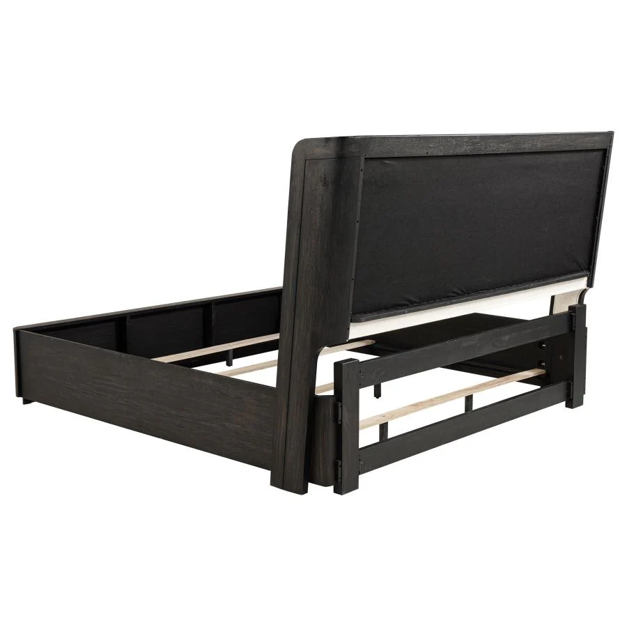 Leandro Burnished Black 5-piece Eastern King Bedroom Set - Image 4