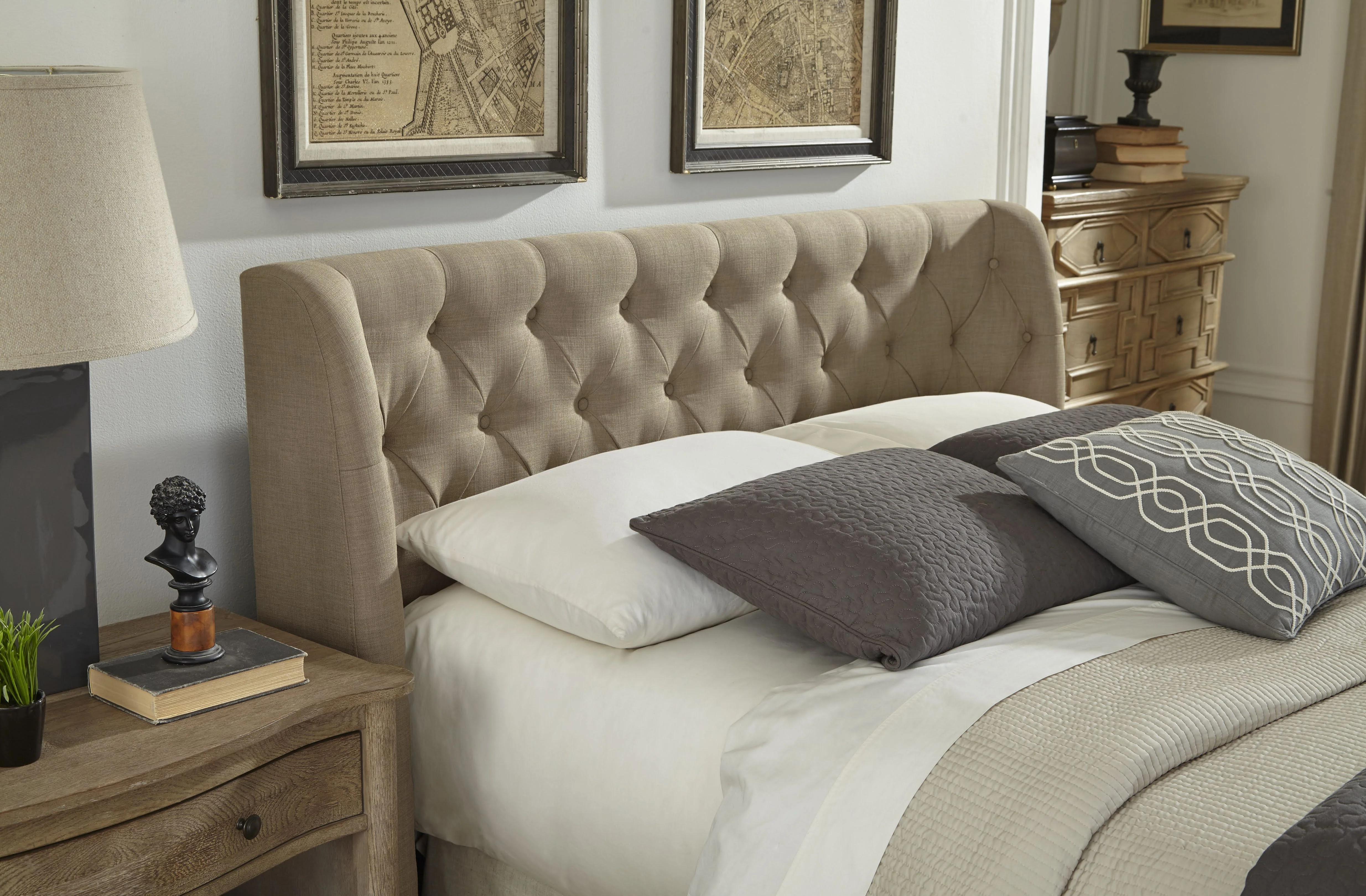 Levi Tufted Platform Bed in Toast Linen - Image 3