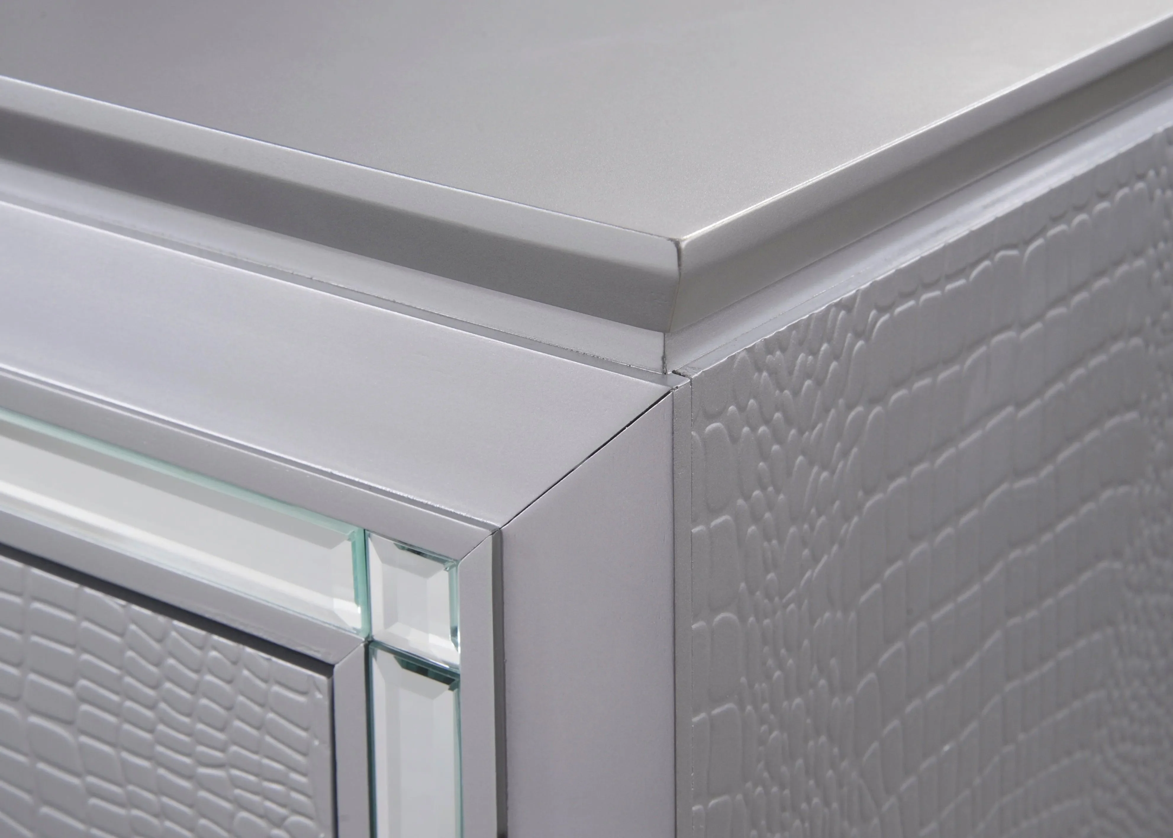 Lillian Silver LED Upholestered Bedroom Set - Image 7