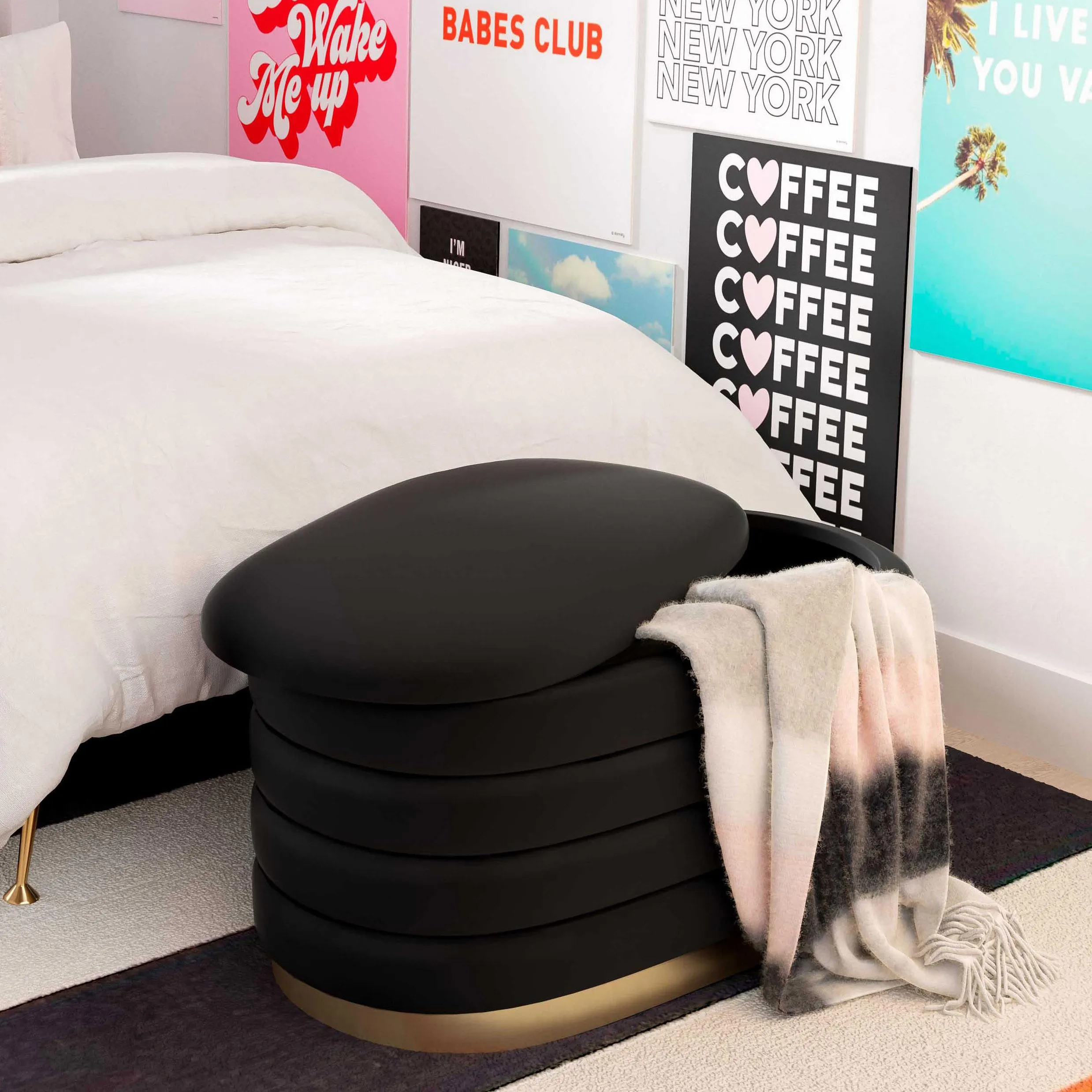 Lillian Velvet Storage Bench - Image 17