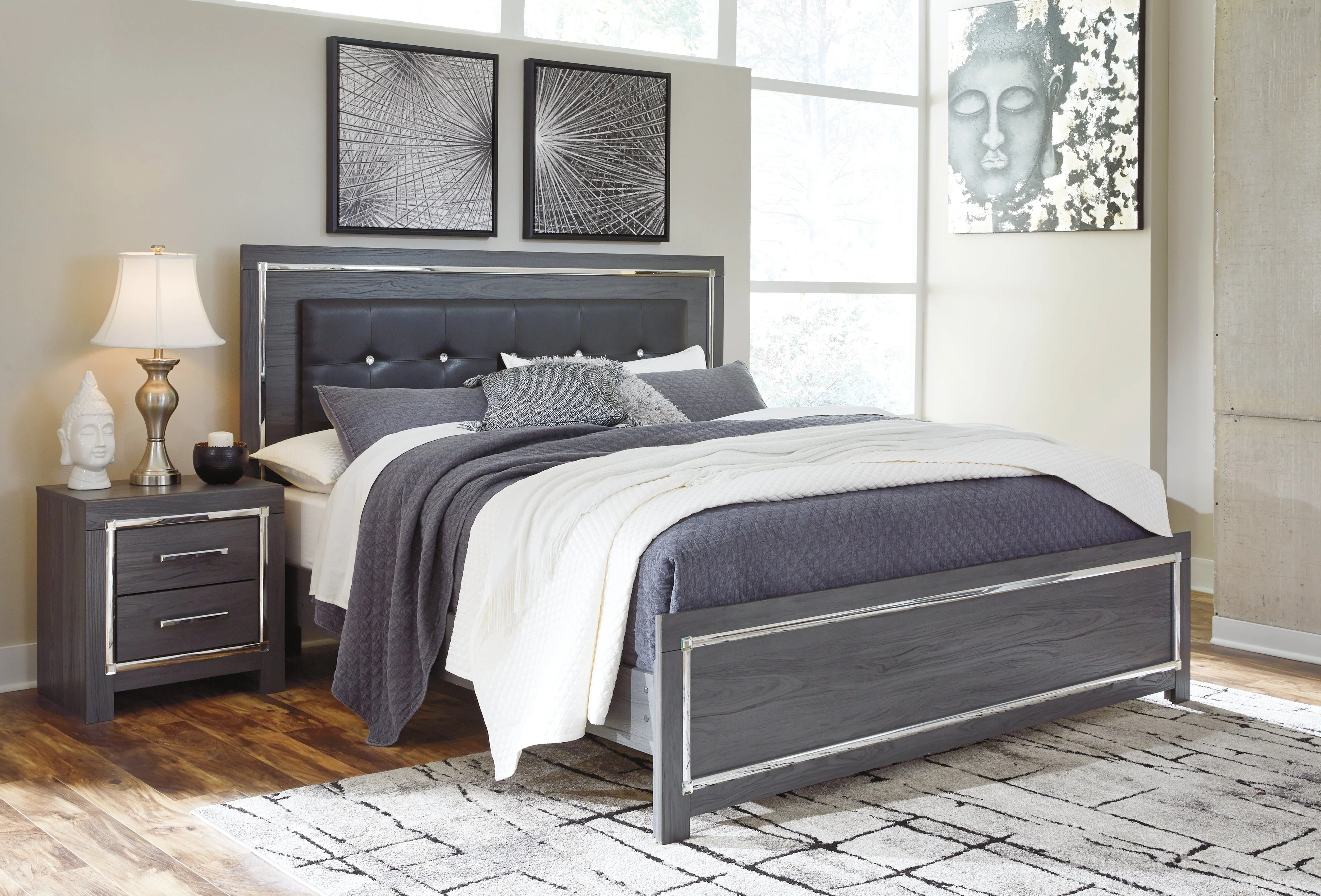 Lodanna Gray LED Upholstered Panel Bedroom Set - Image 27
