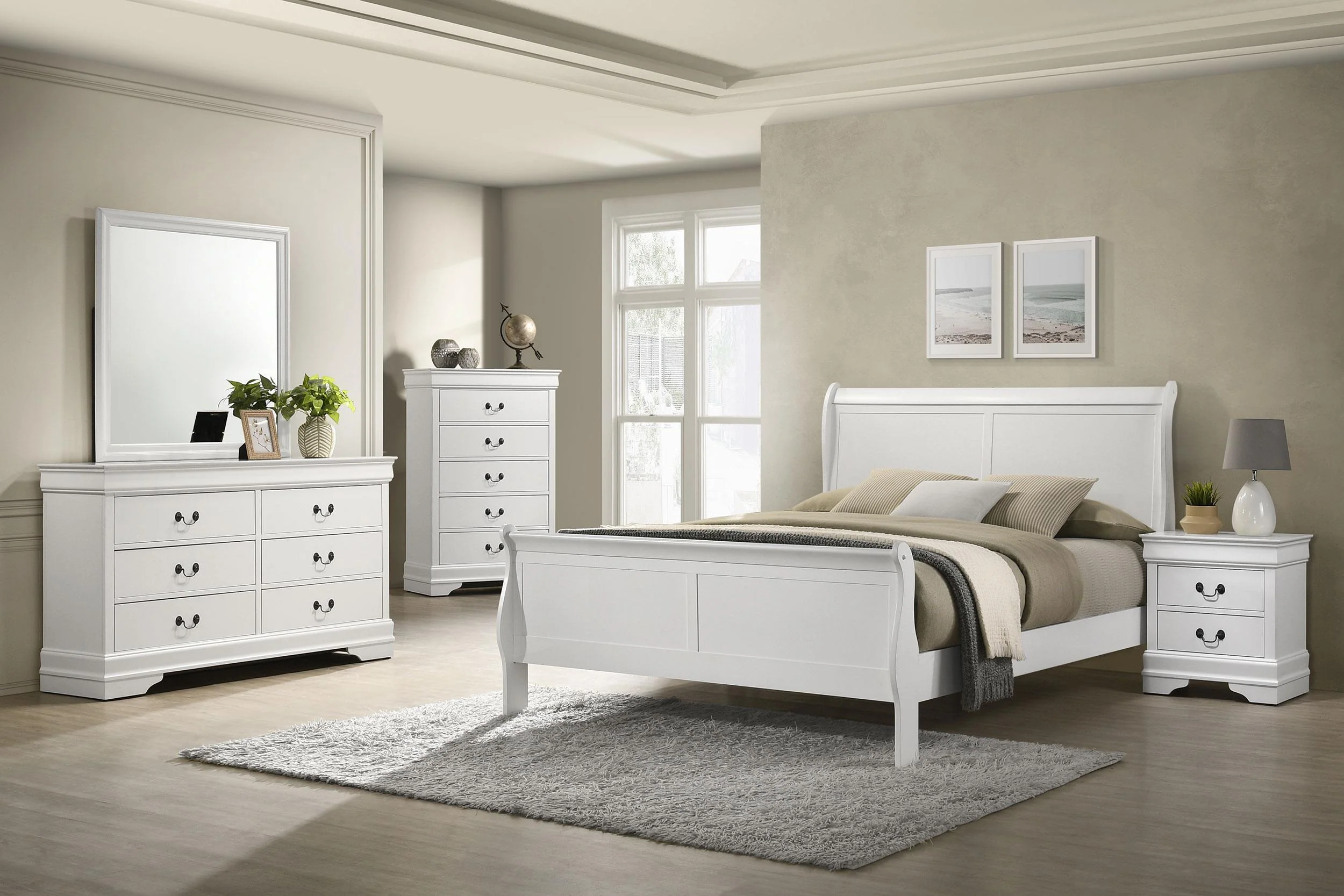 Louis Philippe White 47-inch Full Sleigh Panel Bed - Image 5
