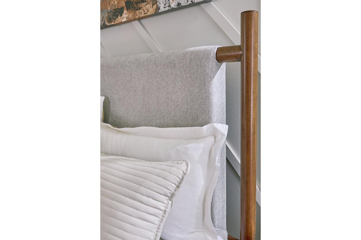 Lyncott Brown Queen Upholstered Panel Bed - Image 4