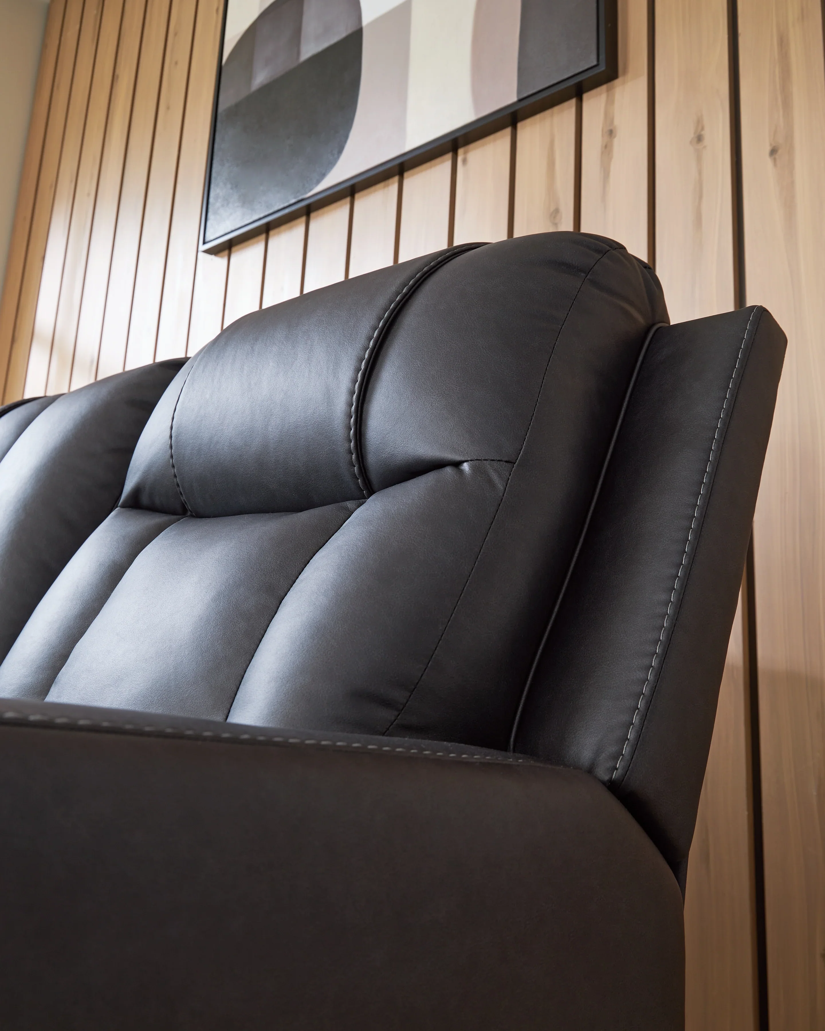 Mackmenville Carbon Reclining Loveseat w/Console - Image 4