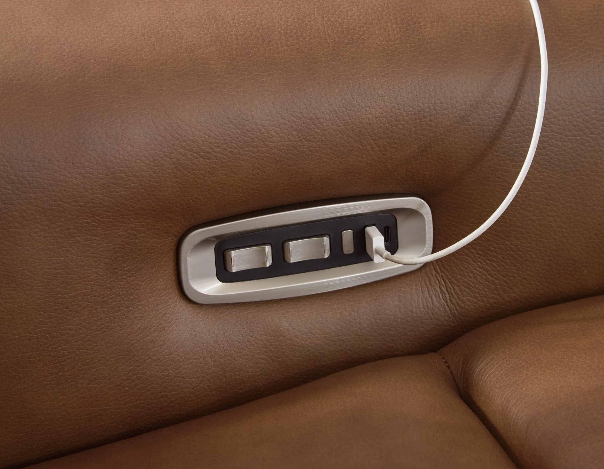 Magic Man Caramel 4-Piece Power Reclining Sectional - Image 3