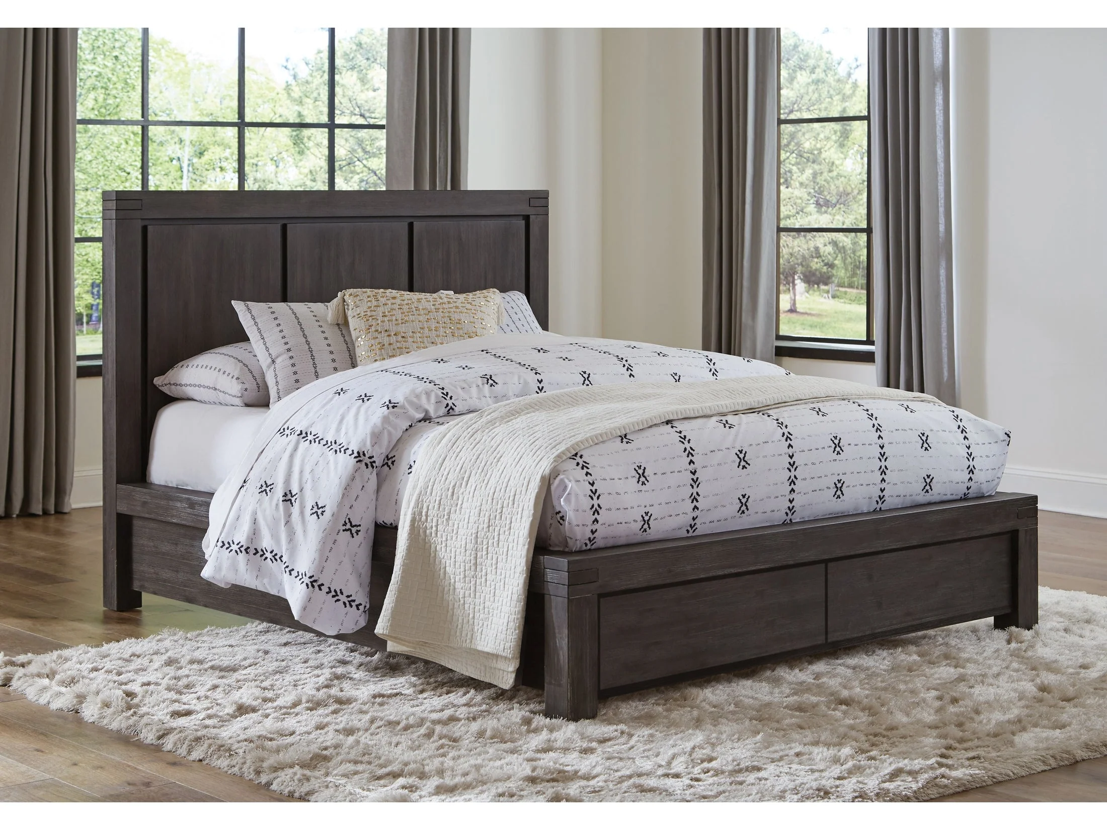 Meadow Solid Wood Footboard California King Storage Bed in Graphite