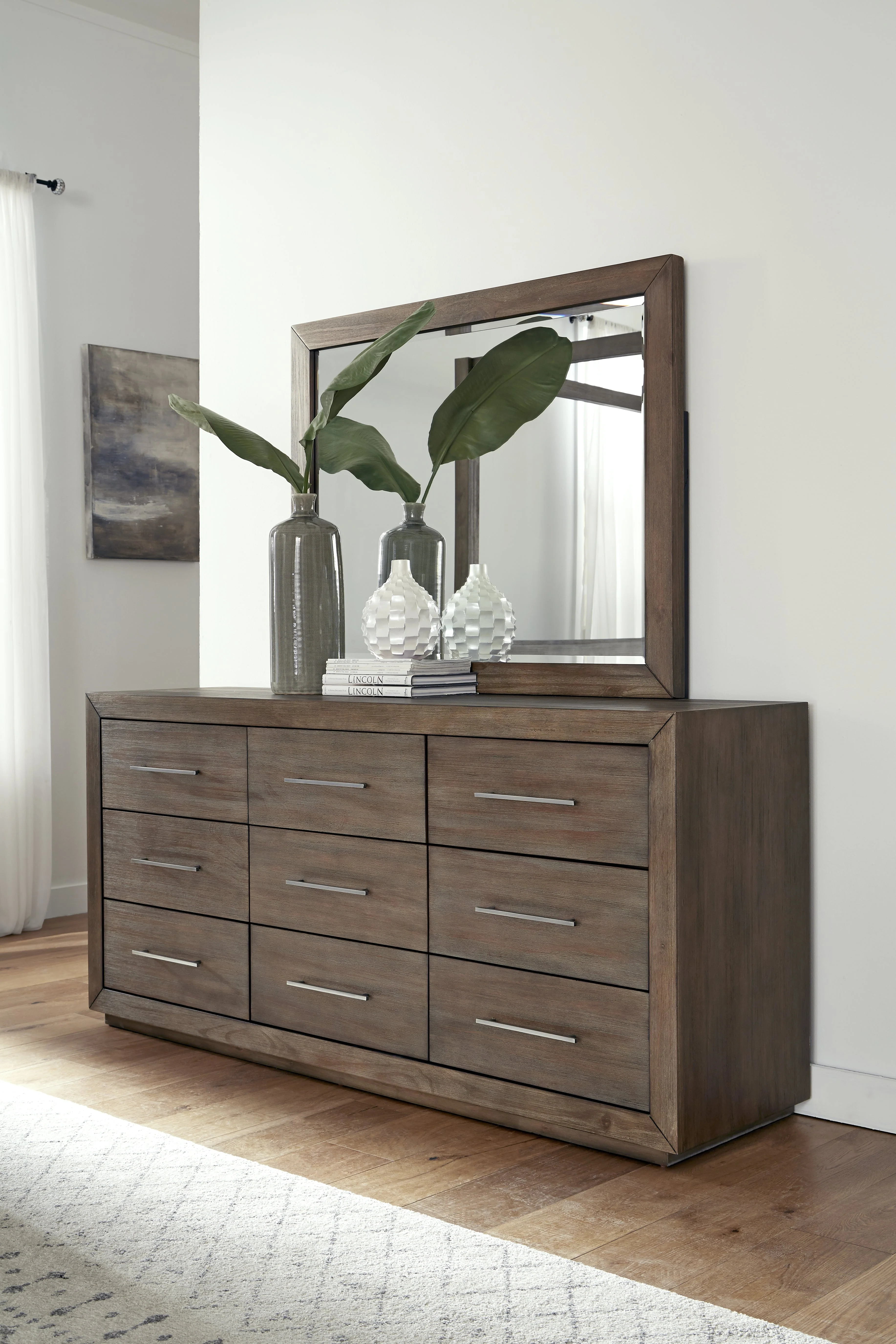 Melbourne Nine Drawer Dresser in Dark Pine - Image 7