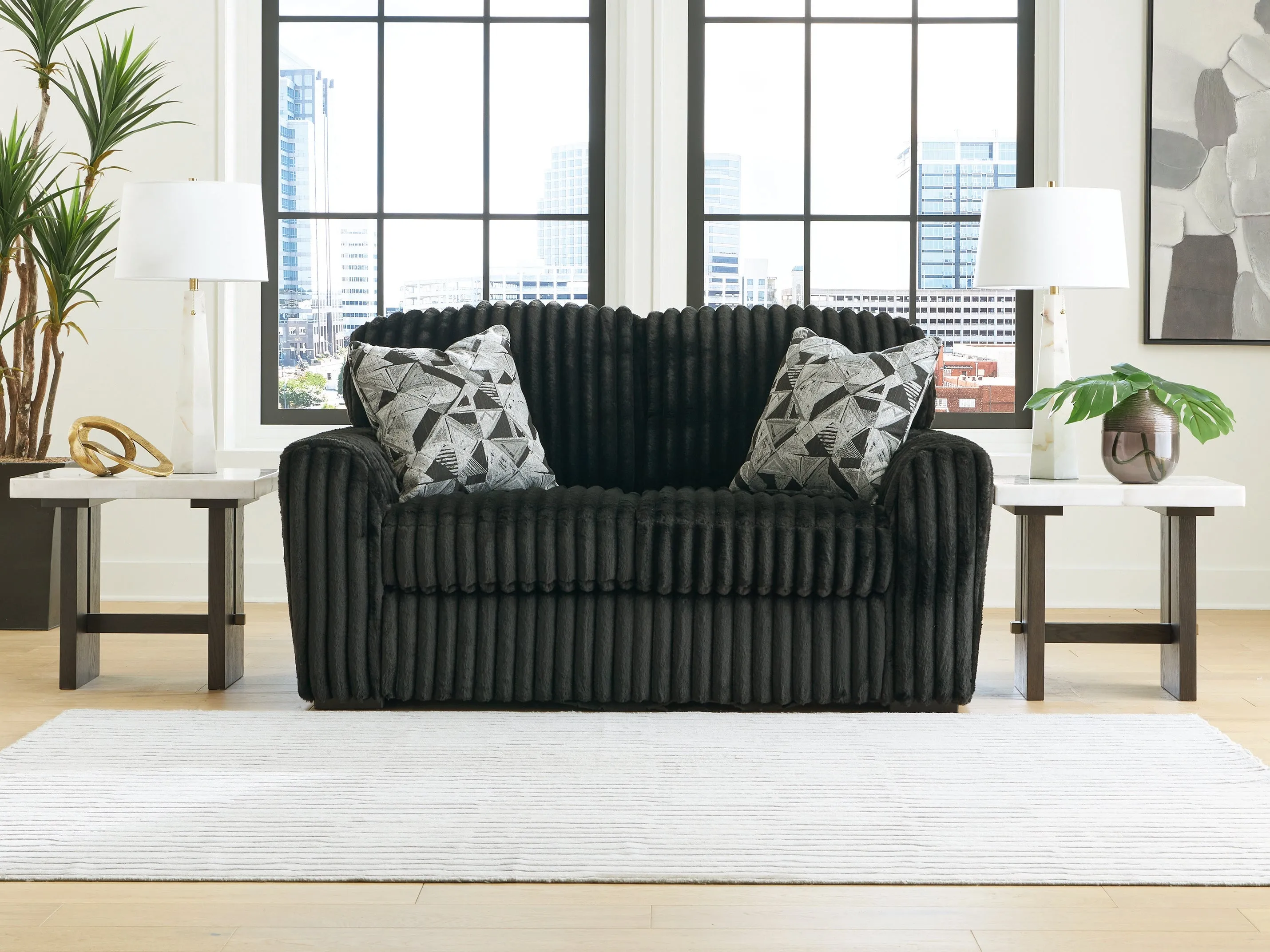 Midnight-Madness Onyx Loveseat