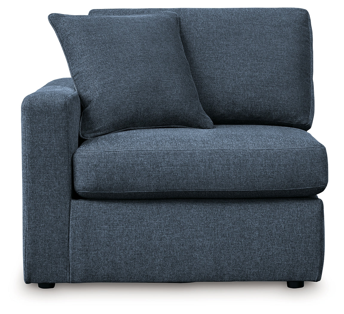 Modmax Ink 3-Piece Sectional and 2 Ottomans - Image 11