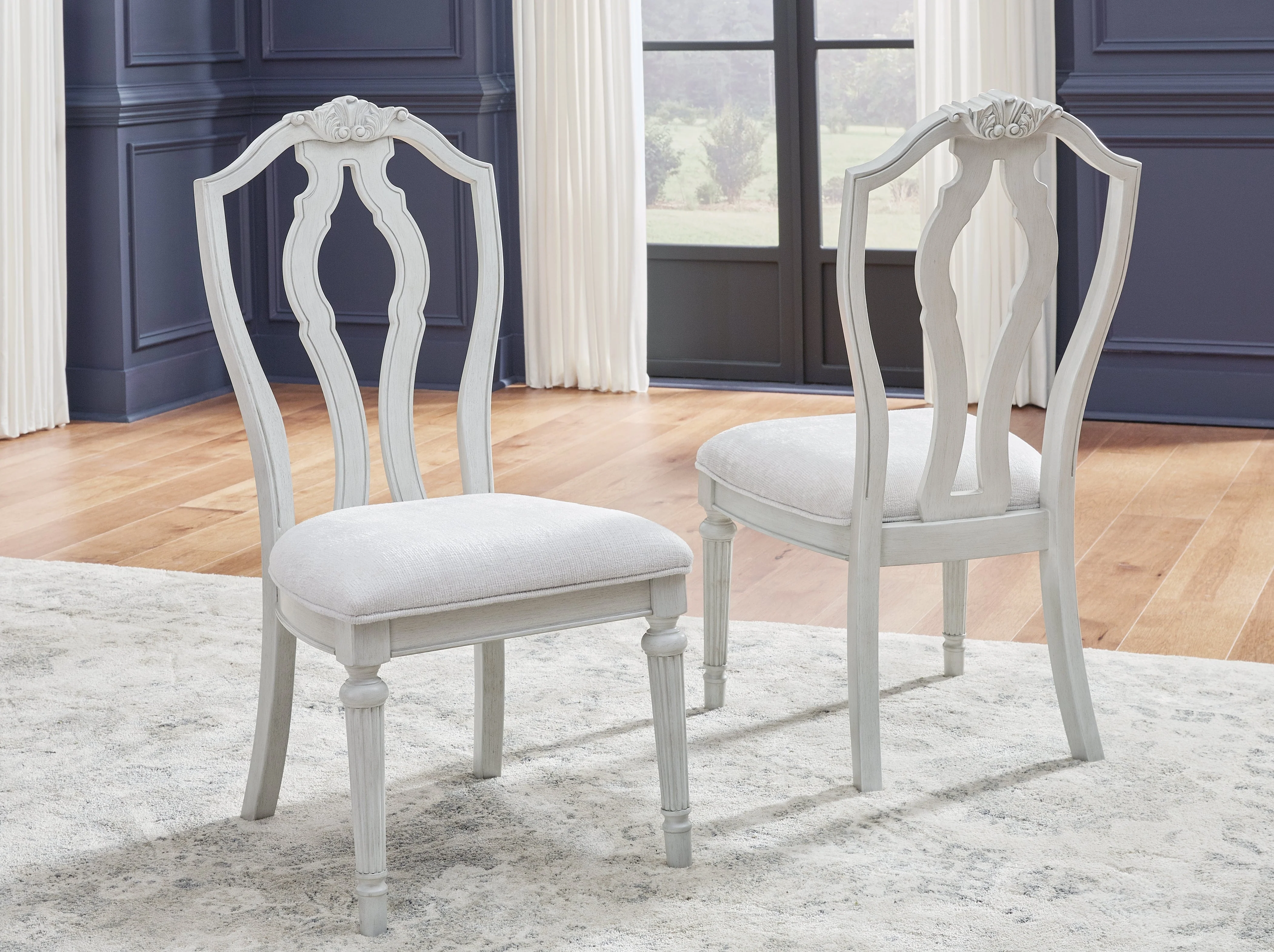Montelaine Antiqued White Extendable Dining Room Set - Image 16