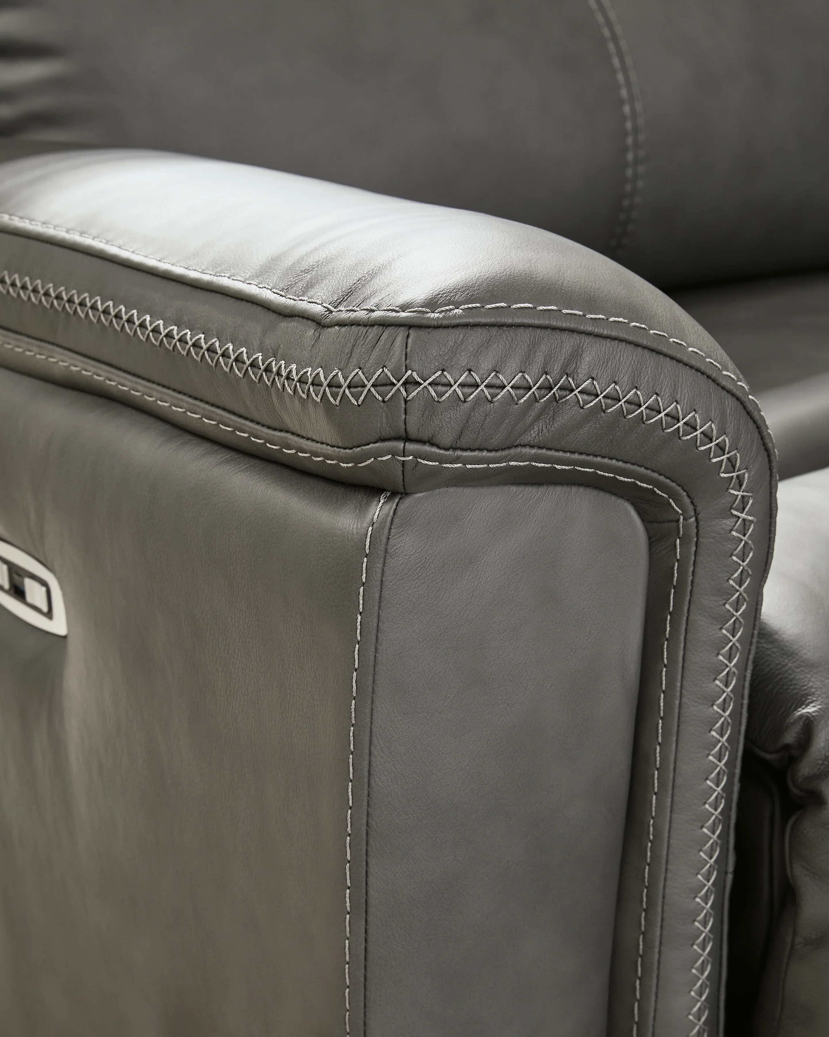 Next-Gen DuraPella Slate 5-Piece Power Reclining Sectional - Image 5