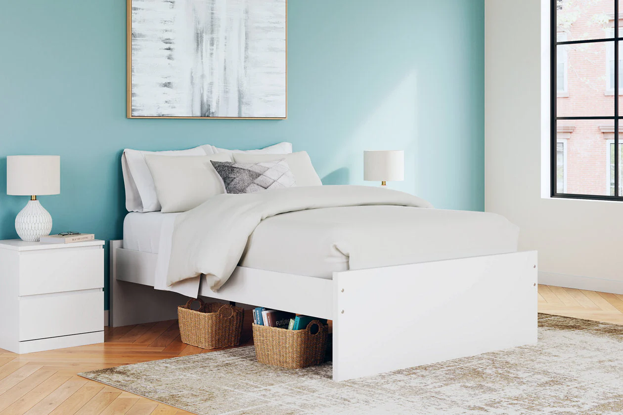 Onita White Full Platform Base Bed