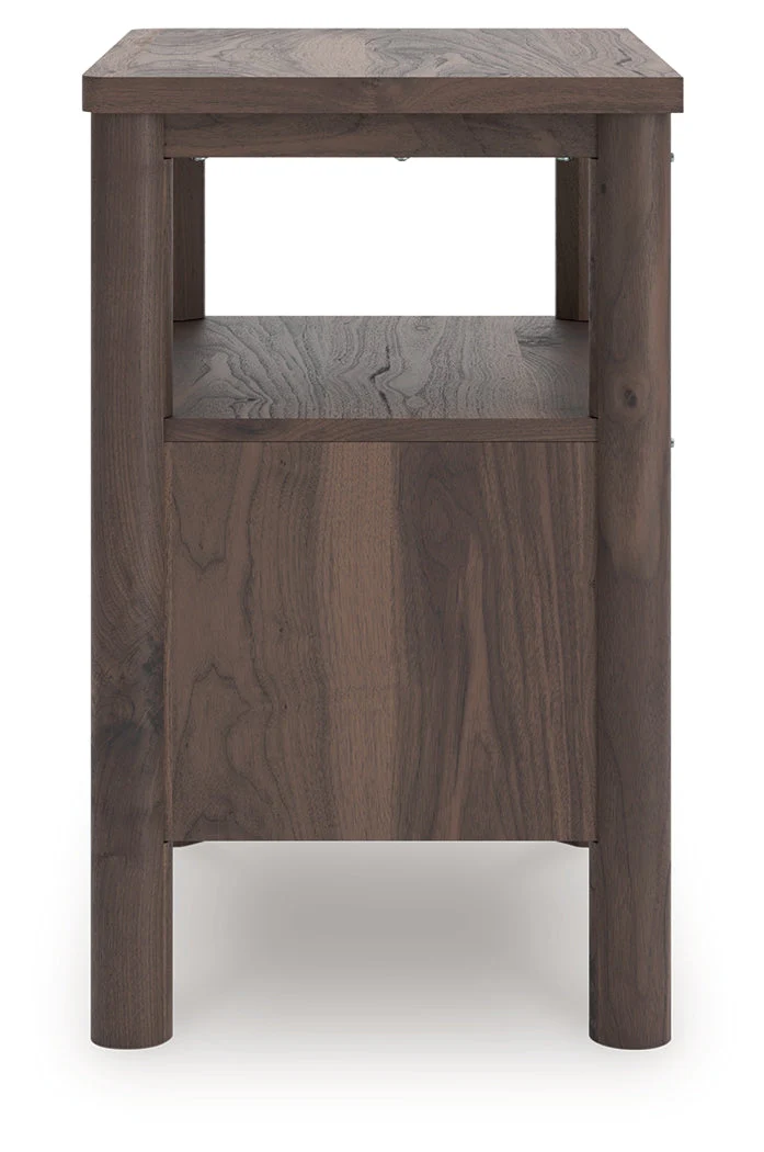 Pamytta Brown Panel Bedroom Set - Image 37