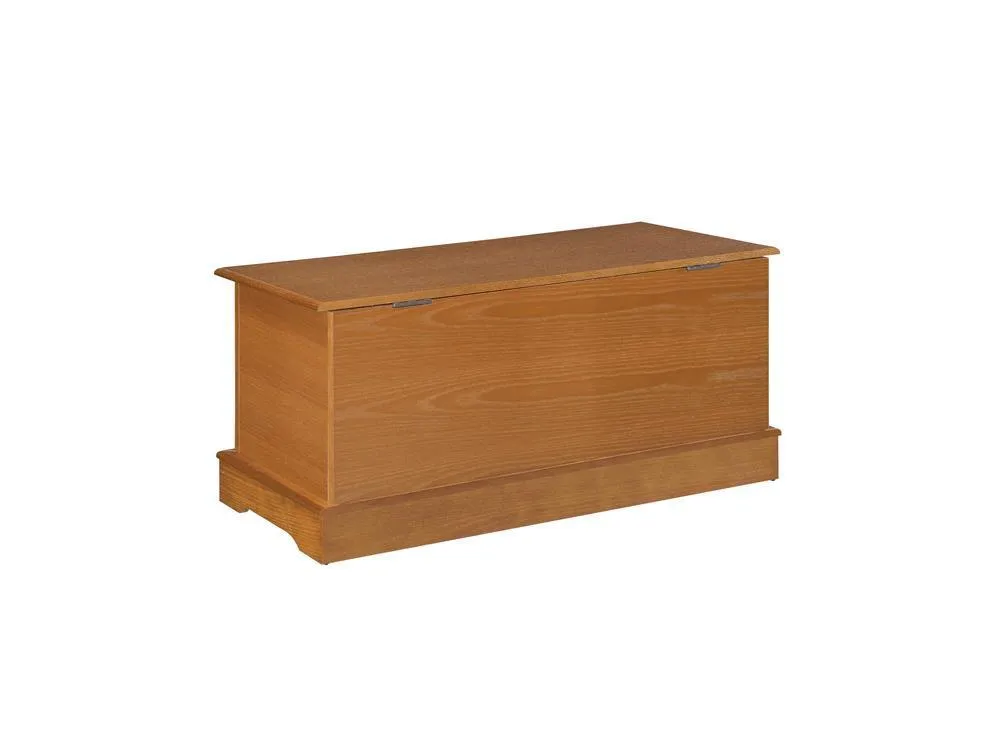 Paula Honey Rectangular Cedar Chest - Image 10
