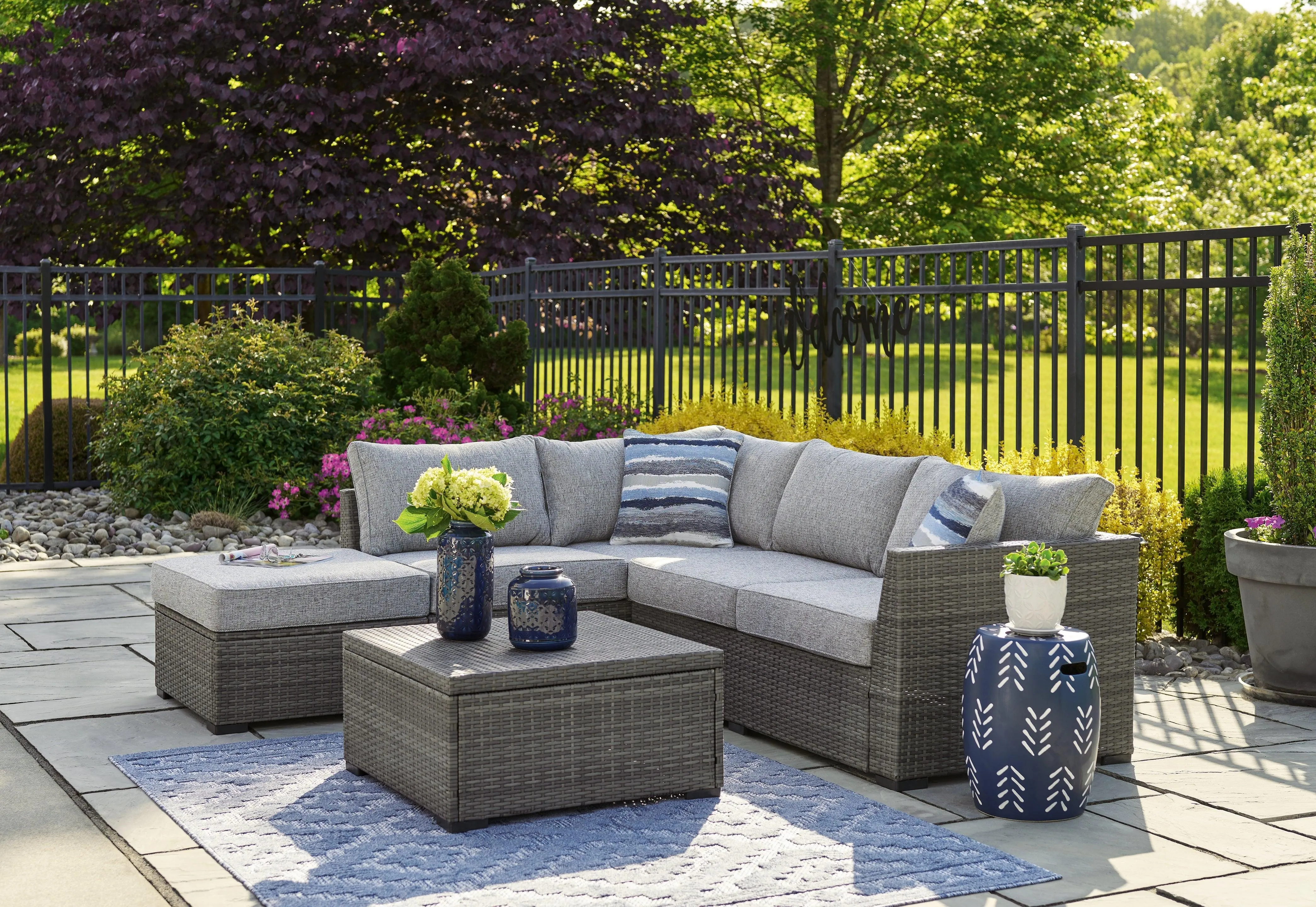 Petal Road Gray 4-Piece Outdoor Sectional Set - Image 10