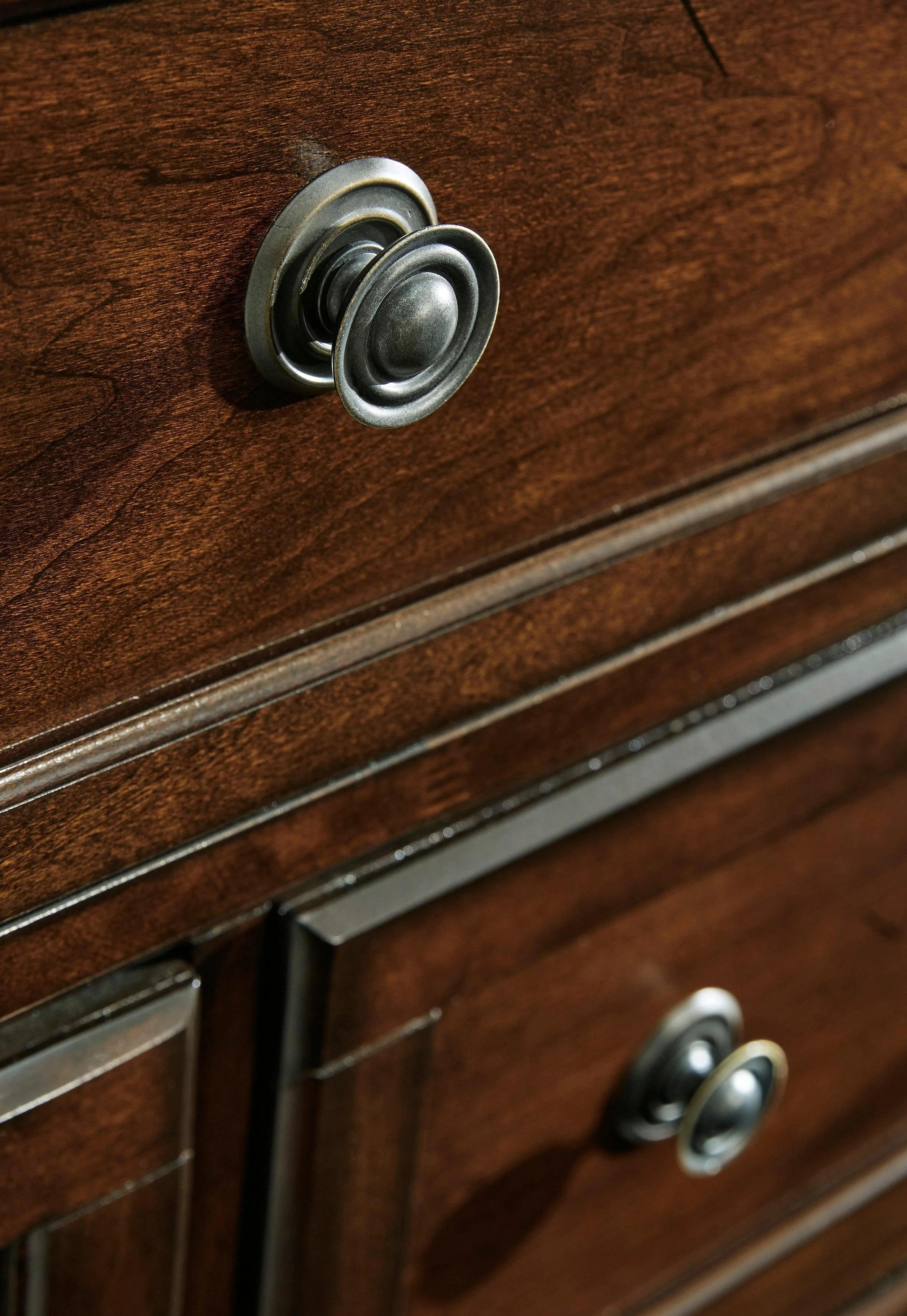 Porter Rustic Brown Panel Bedroom Set - Image 9