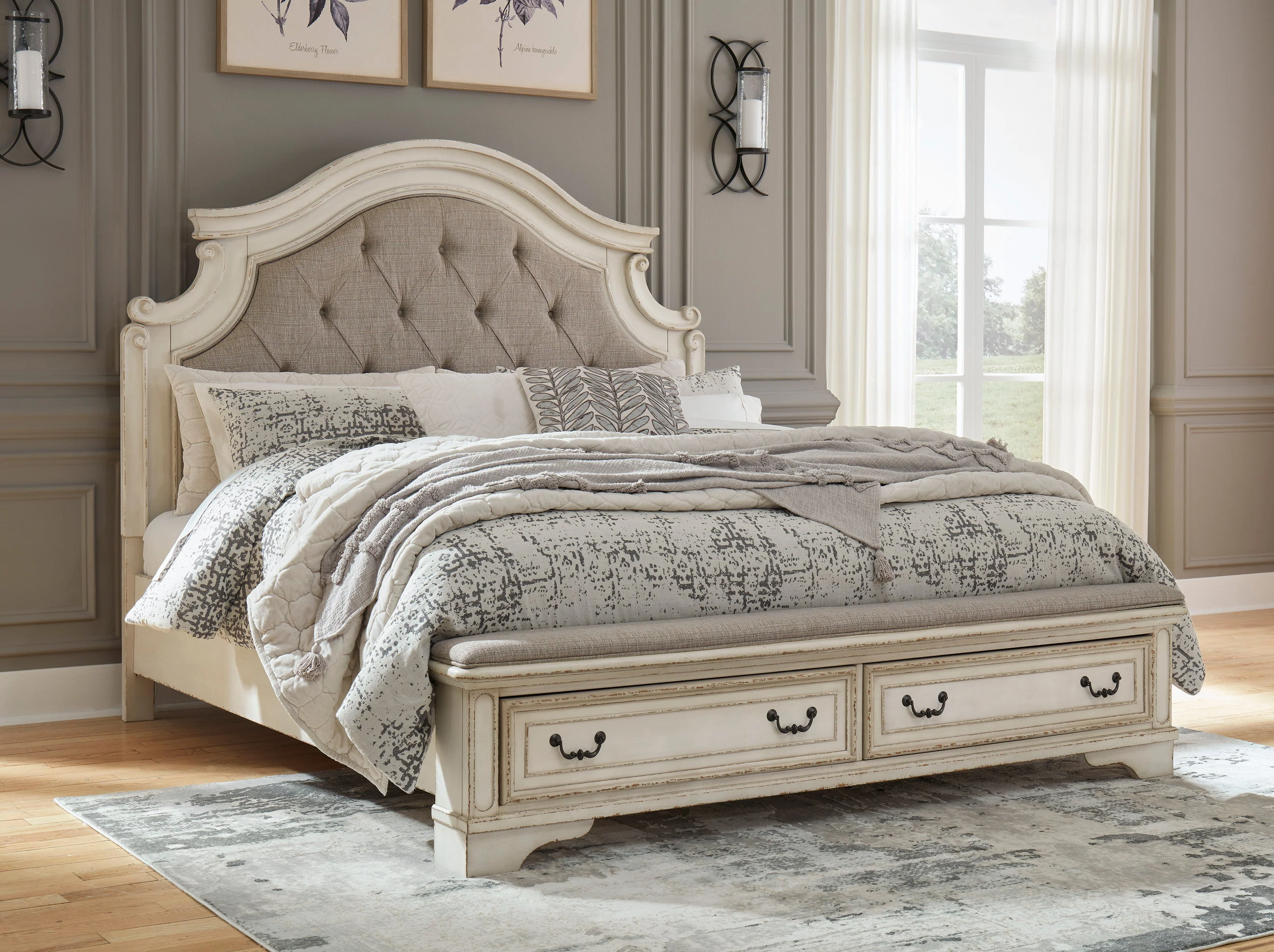 Realyn Chipped White Upholstered Storage Platform Bedroom Set with Footboard Bench - Image 7
