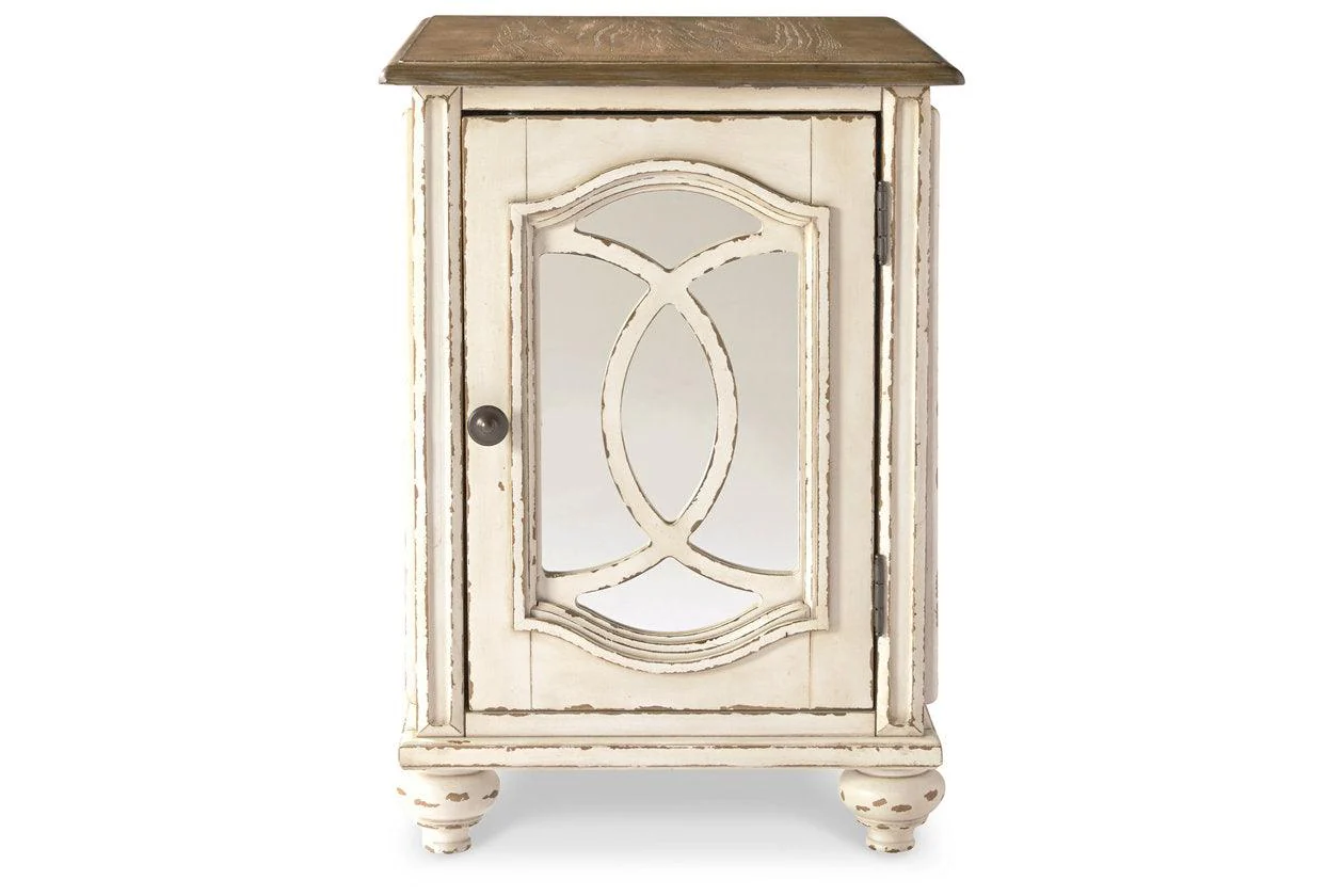 Realyn White/Brown Chairside End Table - Image 2