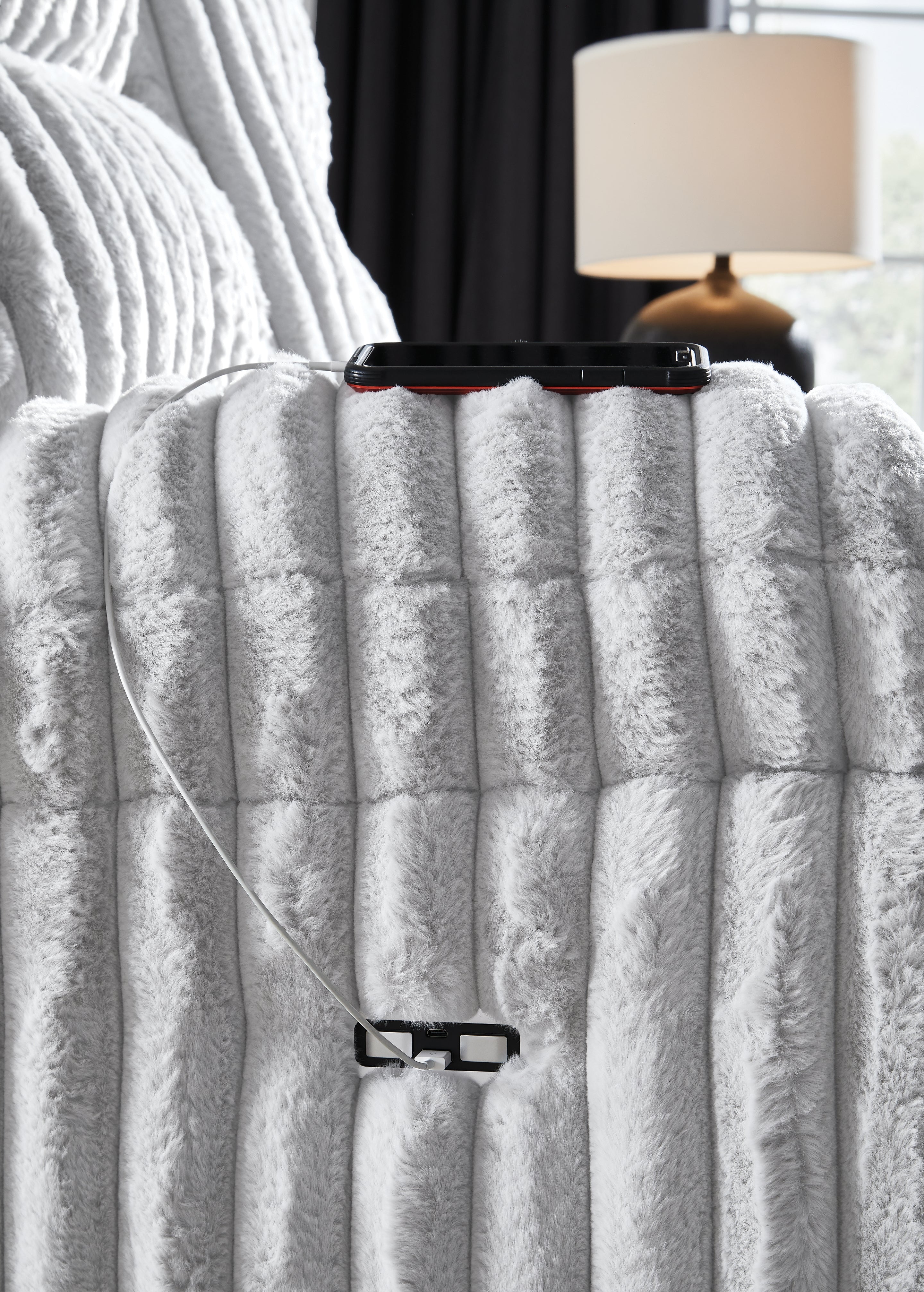 Rhines Falls Alloy Power Zero Wall Recliner - Image 7