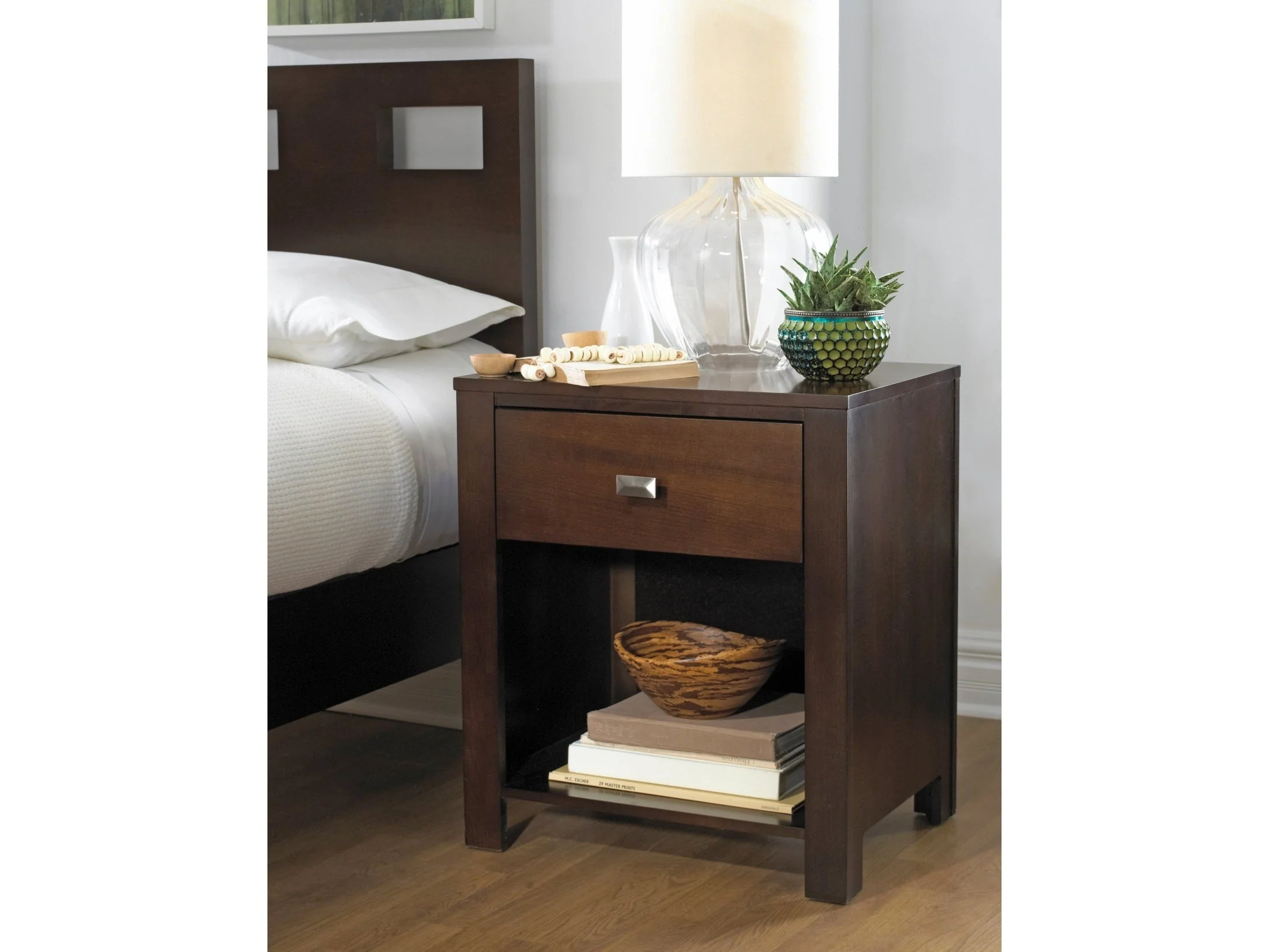 Riva One Drawer Nightstand in Chocolate Brown