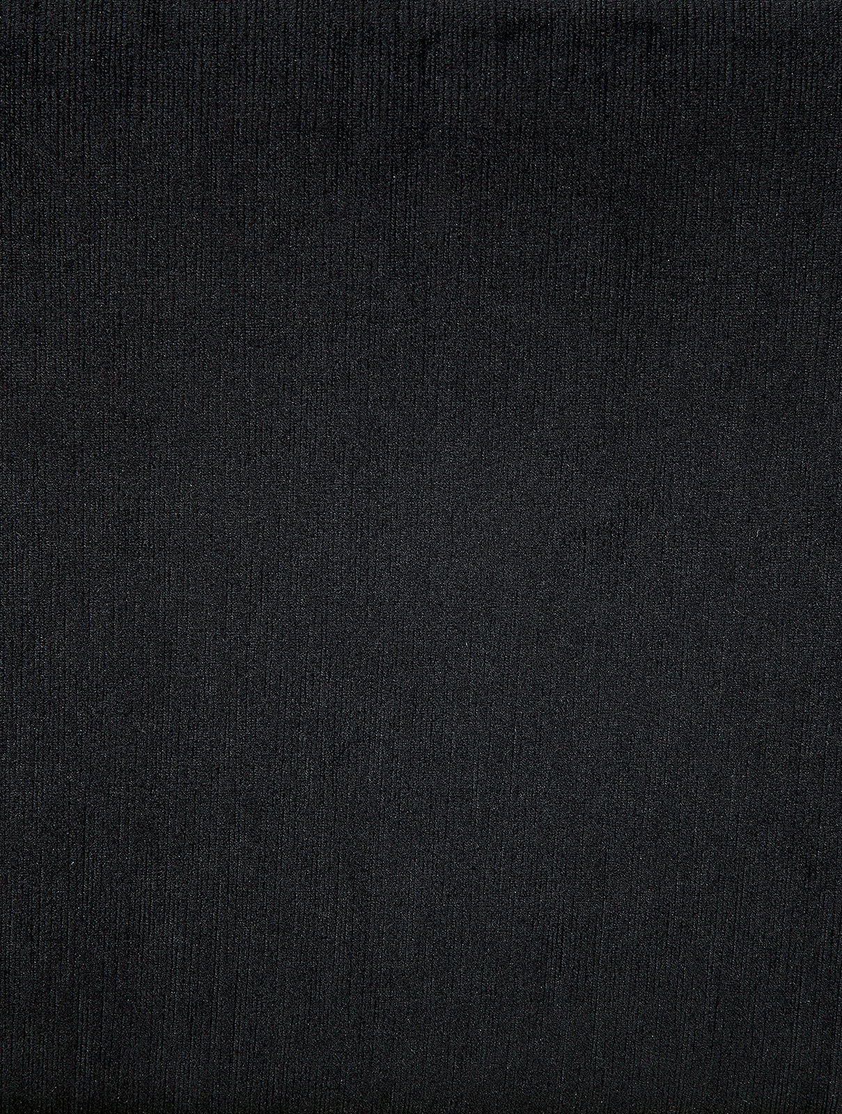 Rosabelle Black King Bed - Image 3