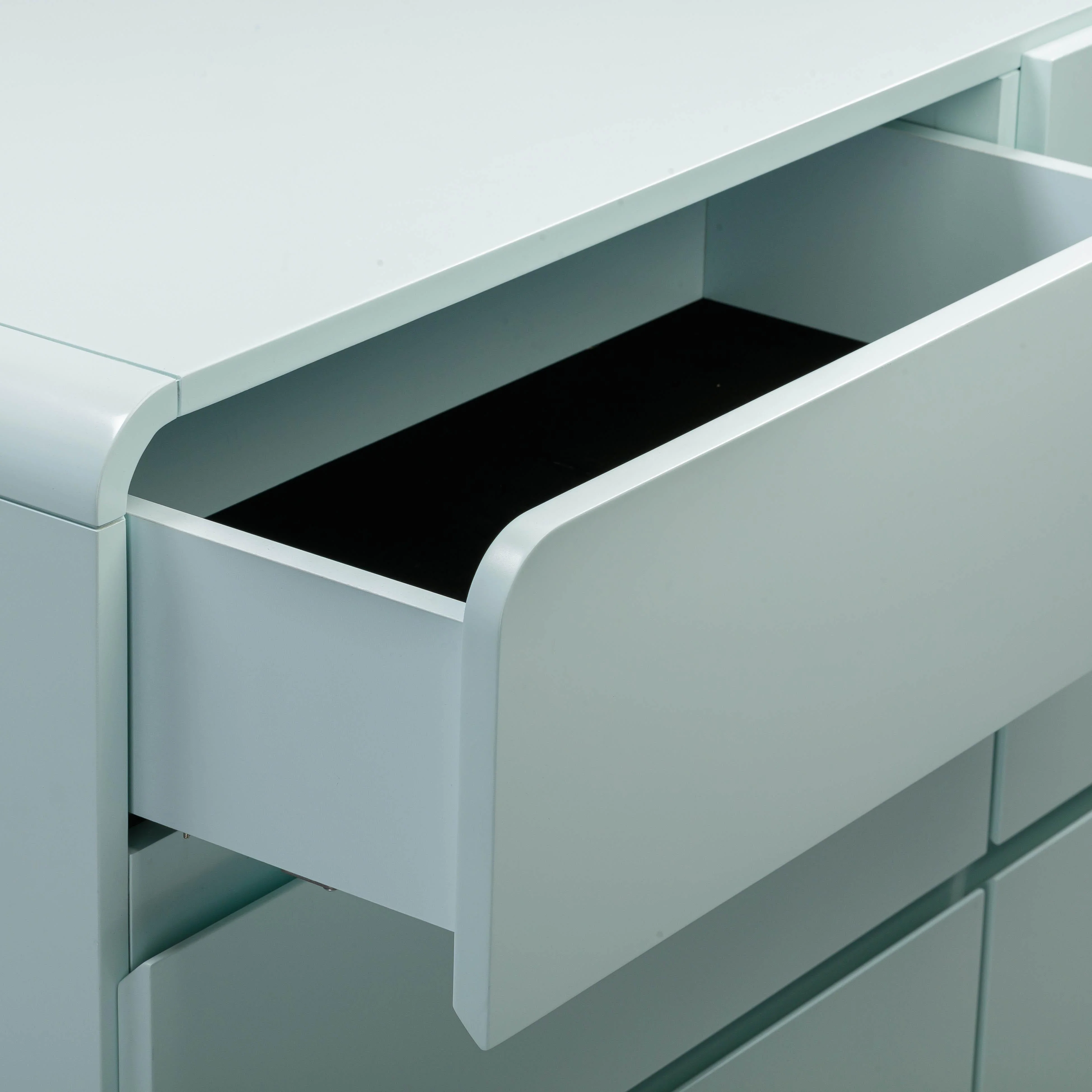 Sagura 6-Drawer Dresser - Image 15