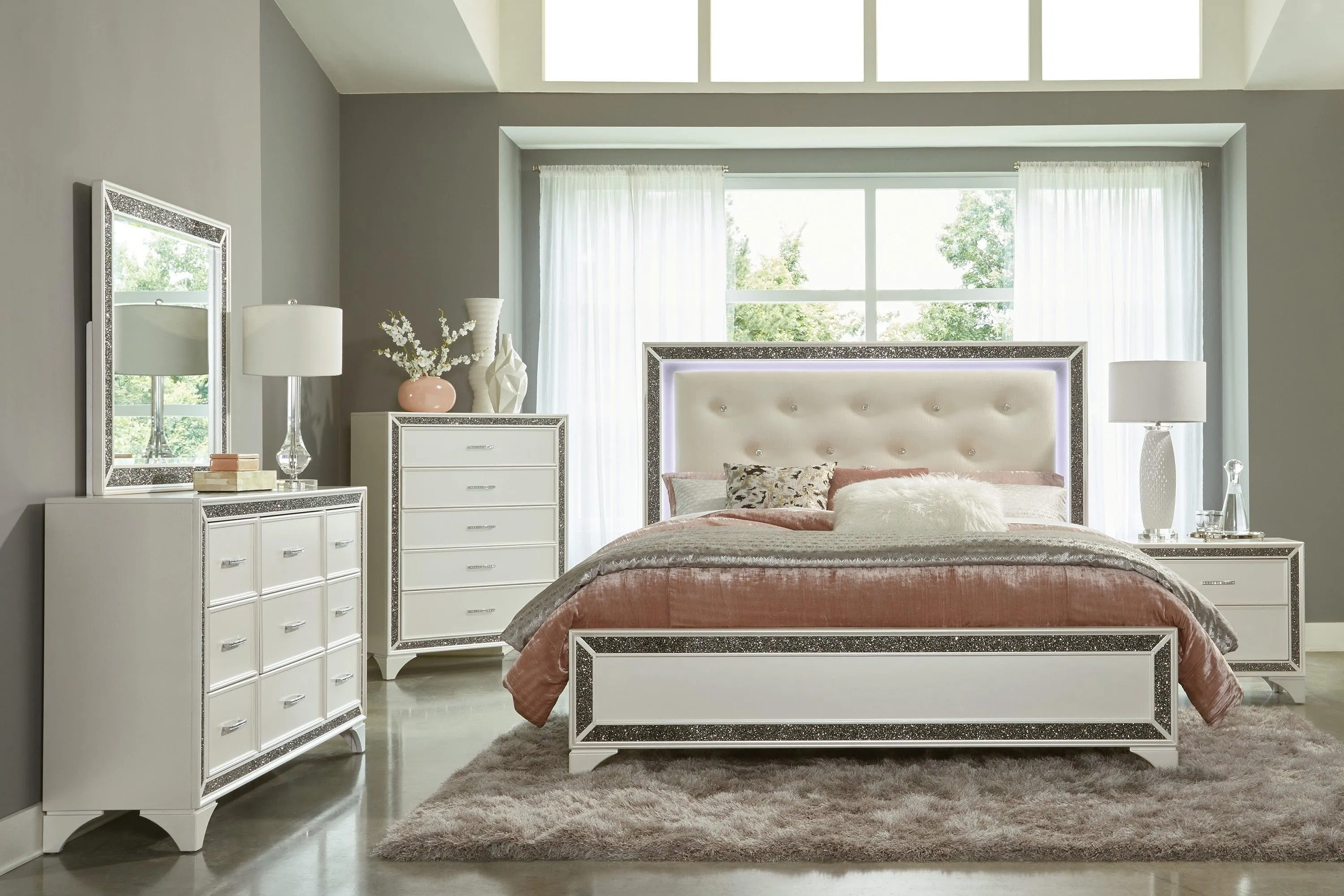 Salon White Dresser - Image 2