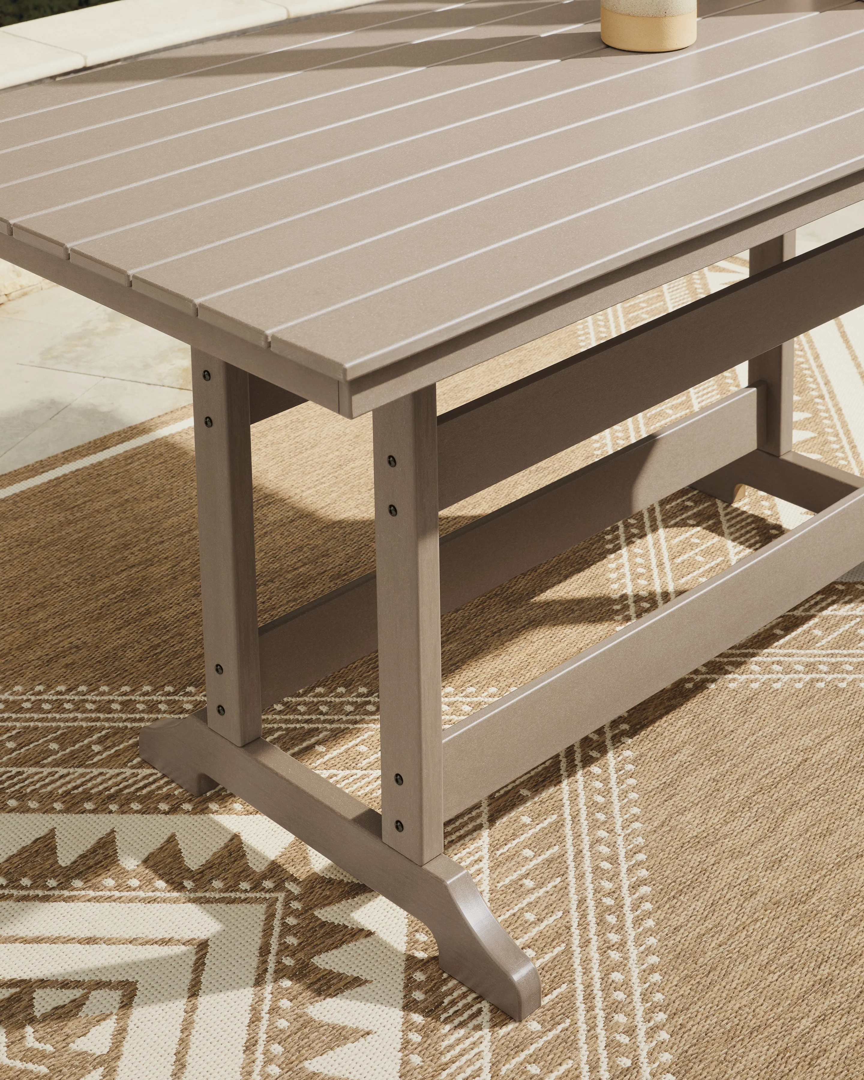 Seacliff Beach Medium Brown Outdoor Counter Height Dining Table and 4 Barstools - Image 3