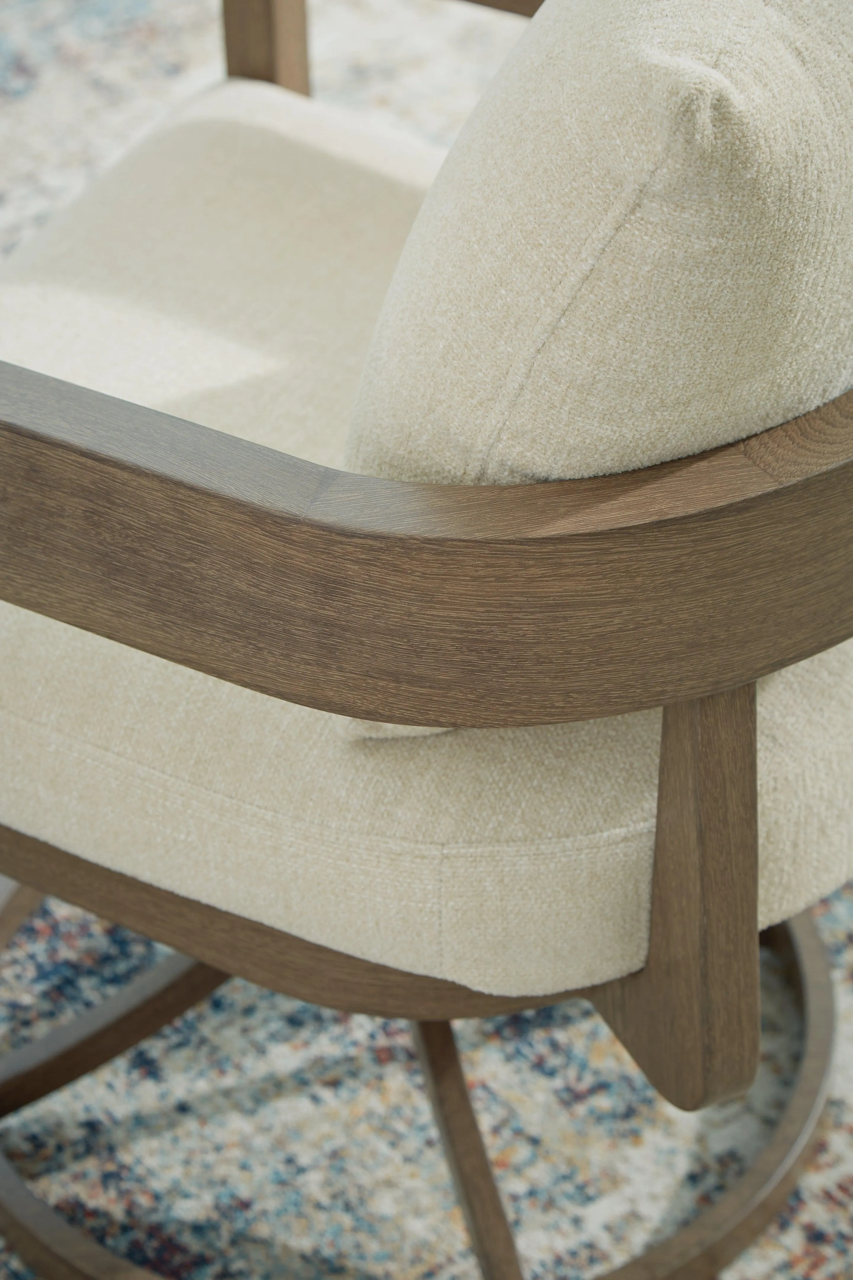 Serene Bay Dark Brown/White Outdoor Swivel Dining Chair with Cushion - Image 3