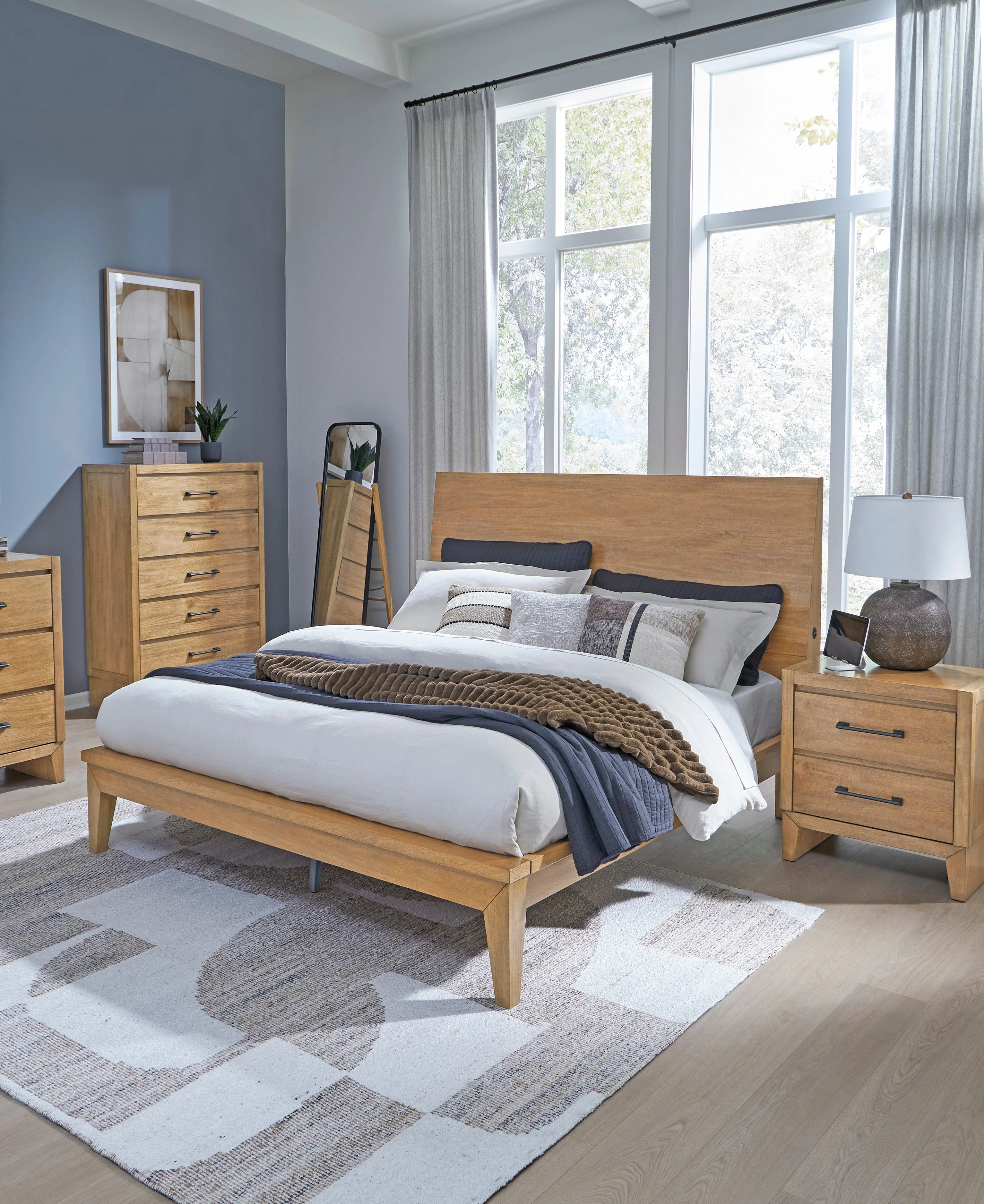 Sherbana Light Brown King  Platform Bed - Image 13