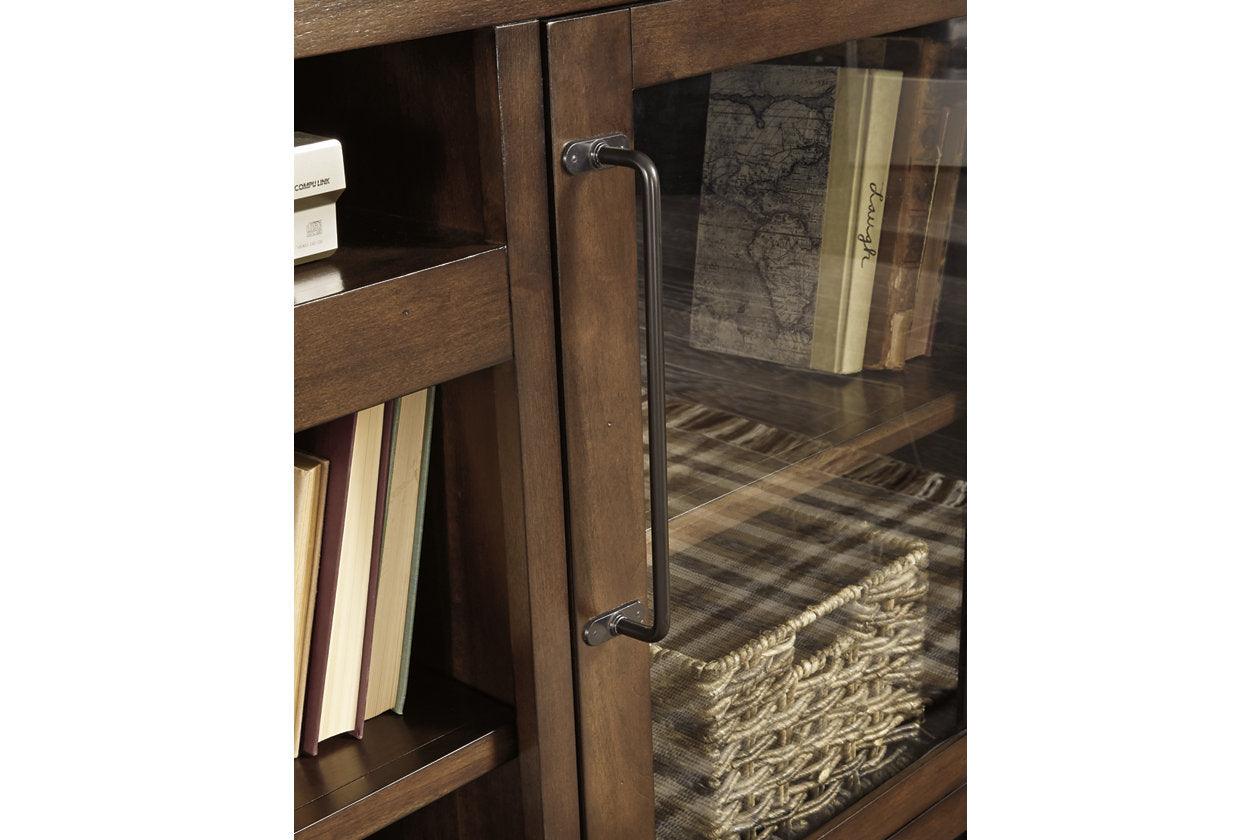Starmore Brown 70" TV Stand - Image 8