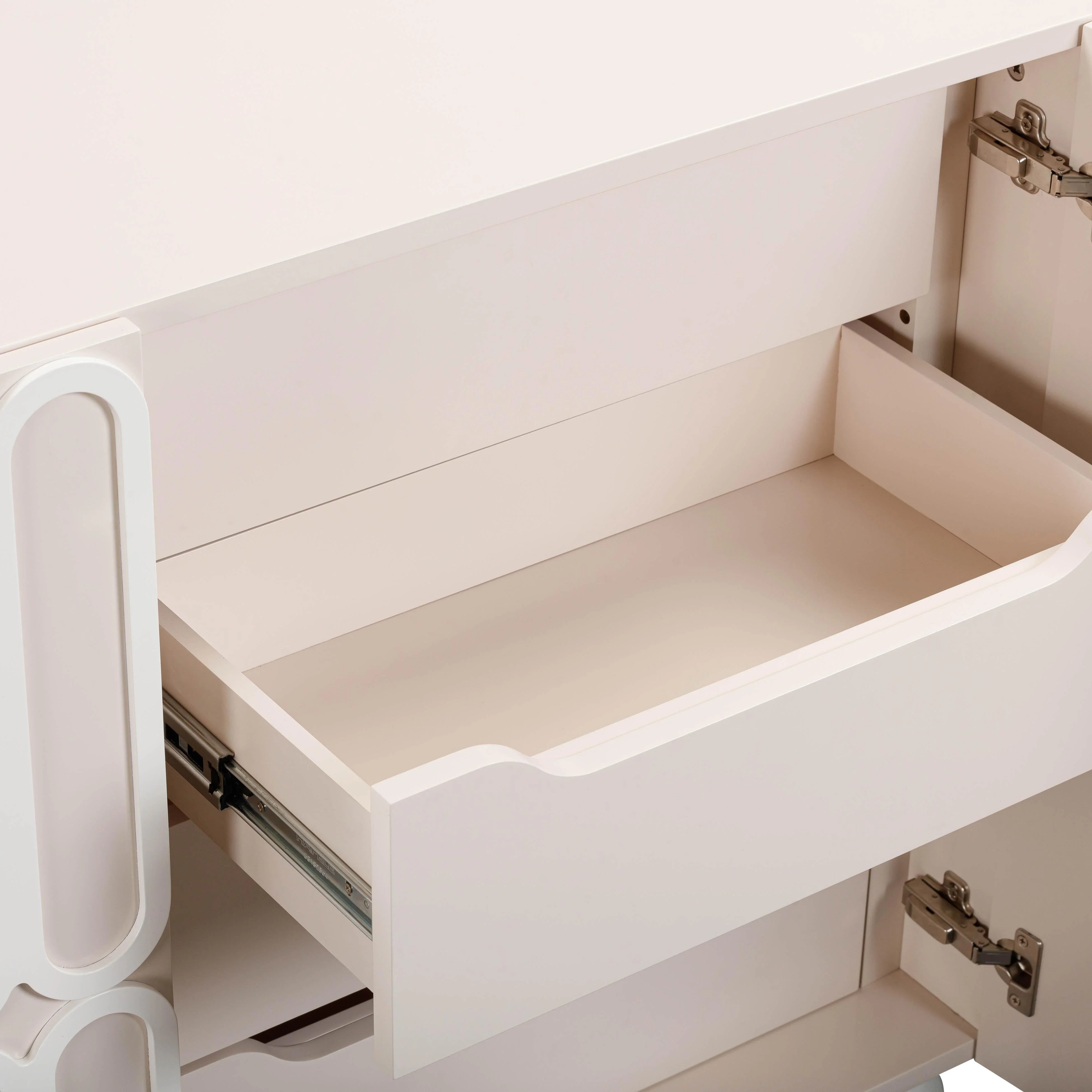 Tori Motif Taupe Buffet - Image 7