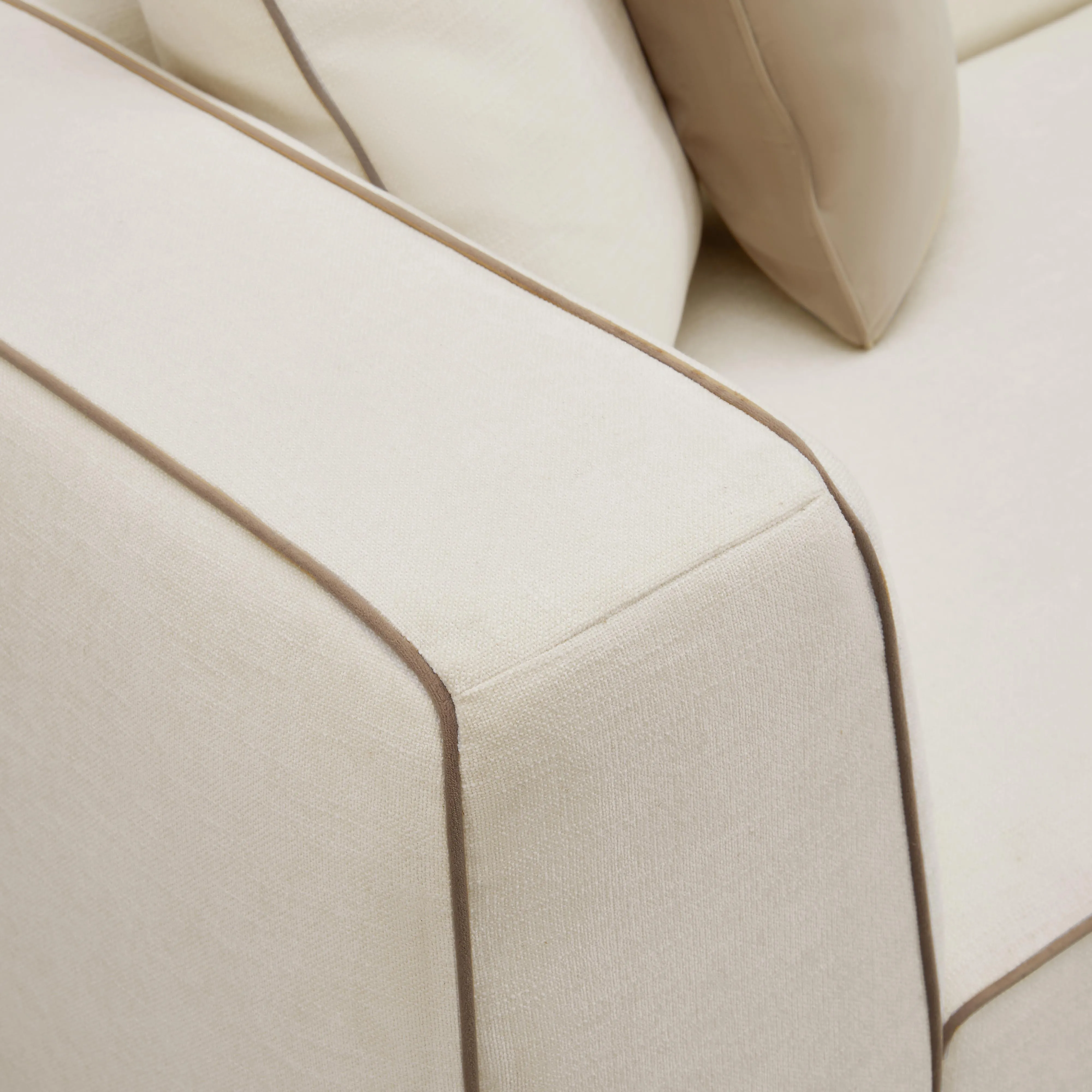 Tristine Cream Linen Sectional - Image 5