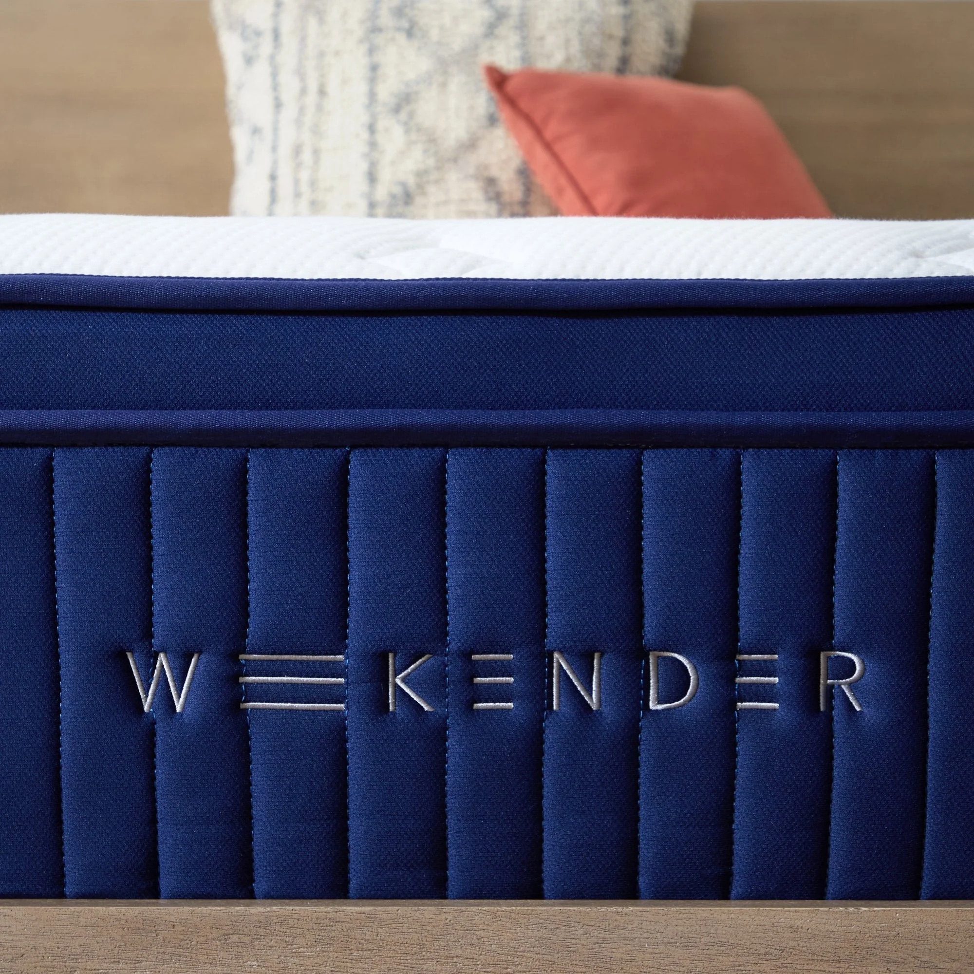 Weekender Blue/White Twin 13" Euro Top Hybrid Mattress - Image 6