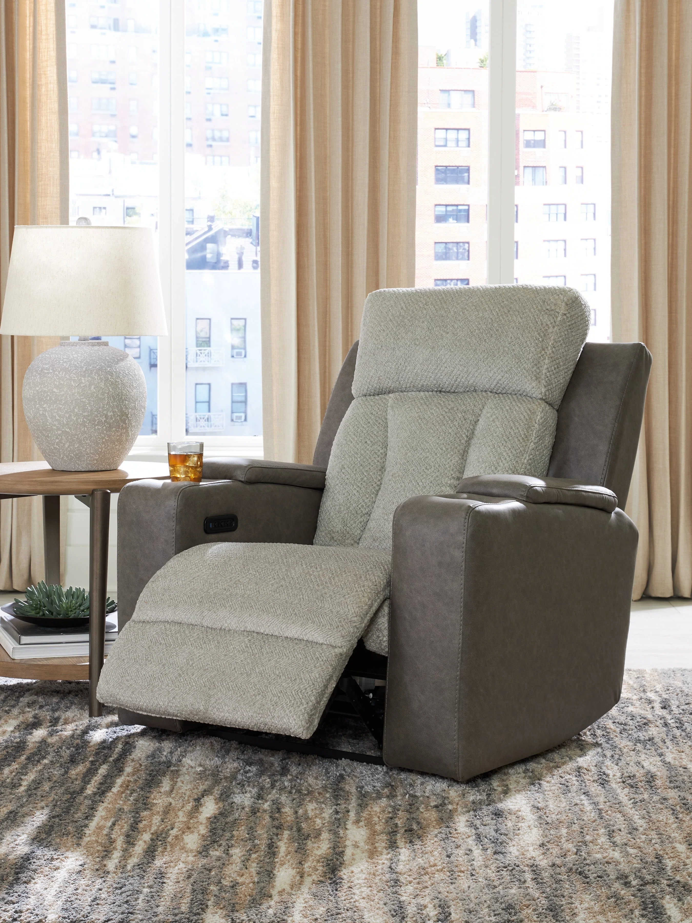 WhipLash Sisal Power Recliner - Image 6
