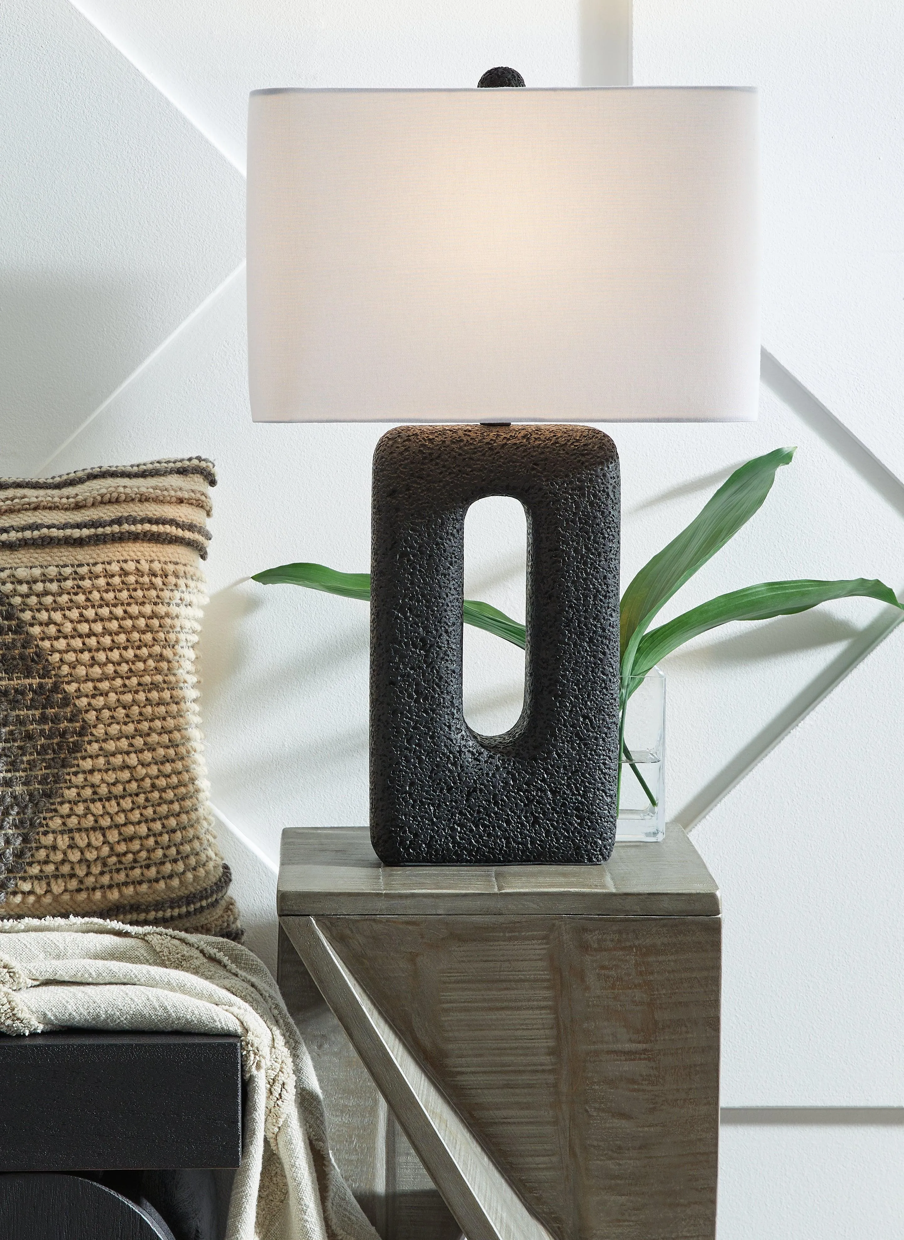Wimmings Black Table Lamp - Image 5