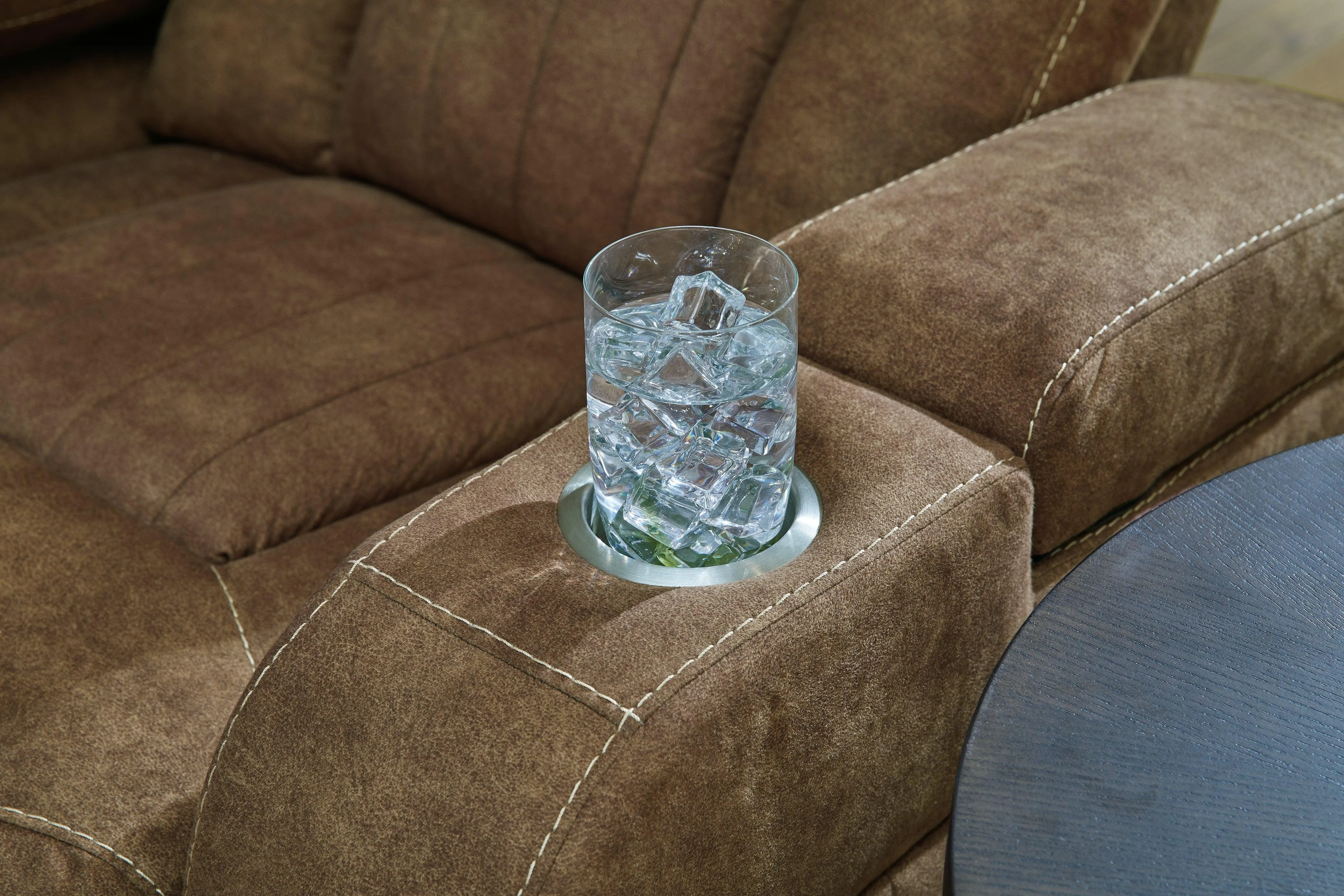Wolfridge Brindle Power Recliner - Image 7