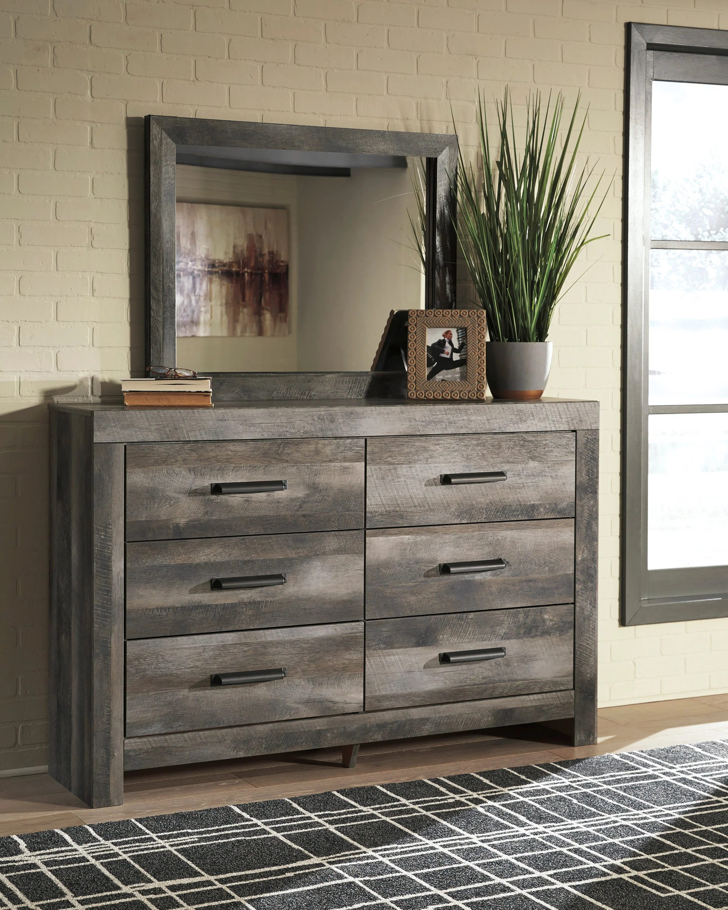 Wynnlow Gray Crossbuck Panel Bedroom Set - Image 5