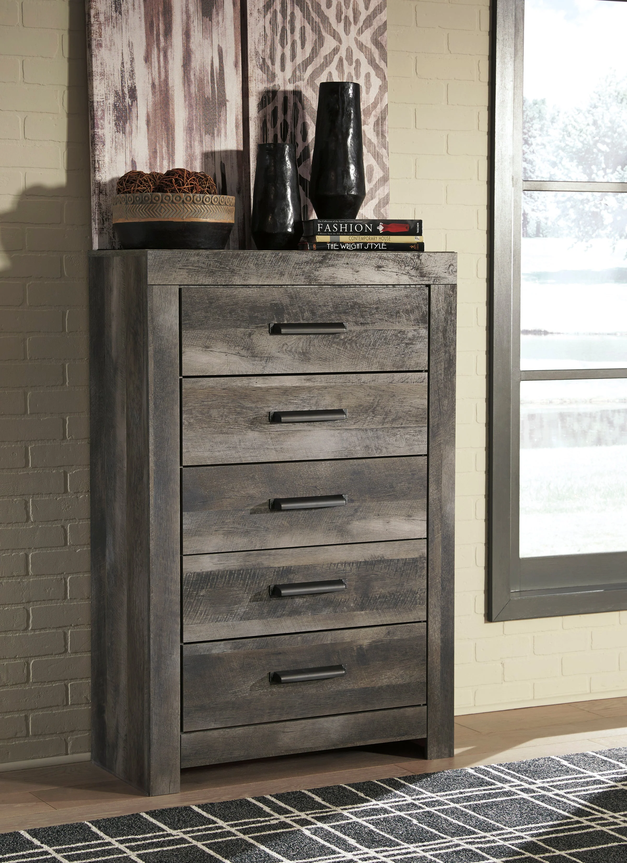 Wynnlow Gray Crossbuck Panel Bedroom Set - Image 6